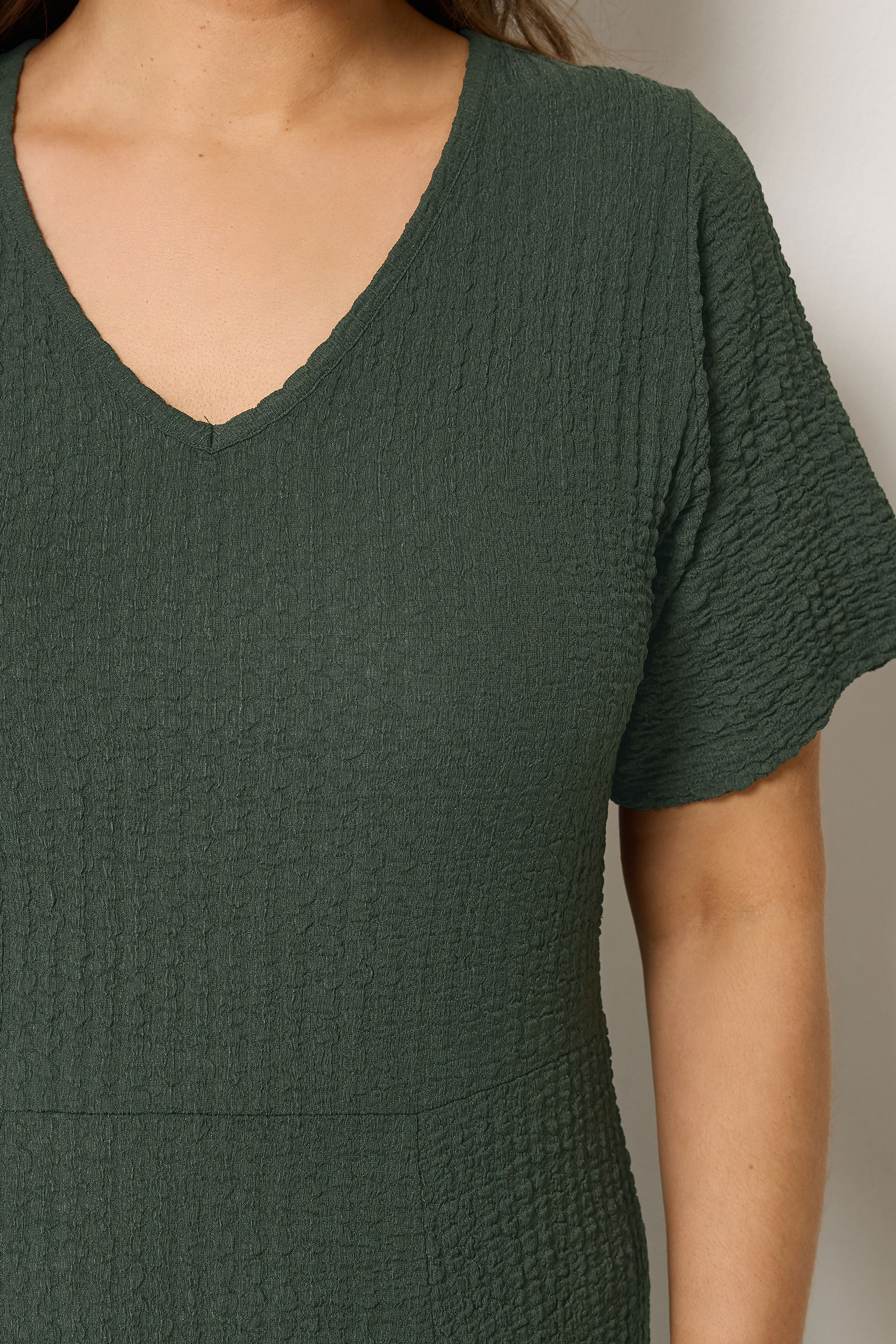 YOURS Plus Size Khaki Green Textured Maxi Dress | Yours Clothing 4