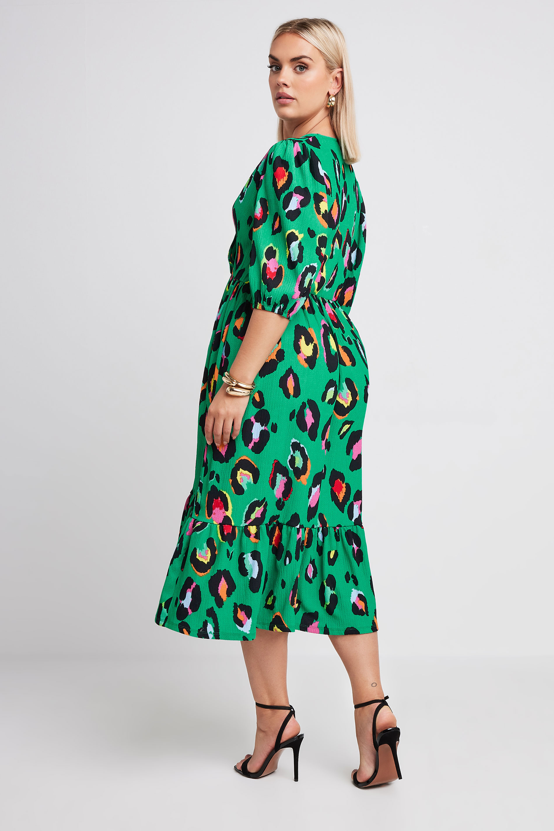 LIMITED COLLECTION Plus Size Green Leopard Print Textured Wrap Dress | Yours Clothing 3