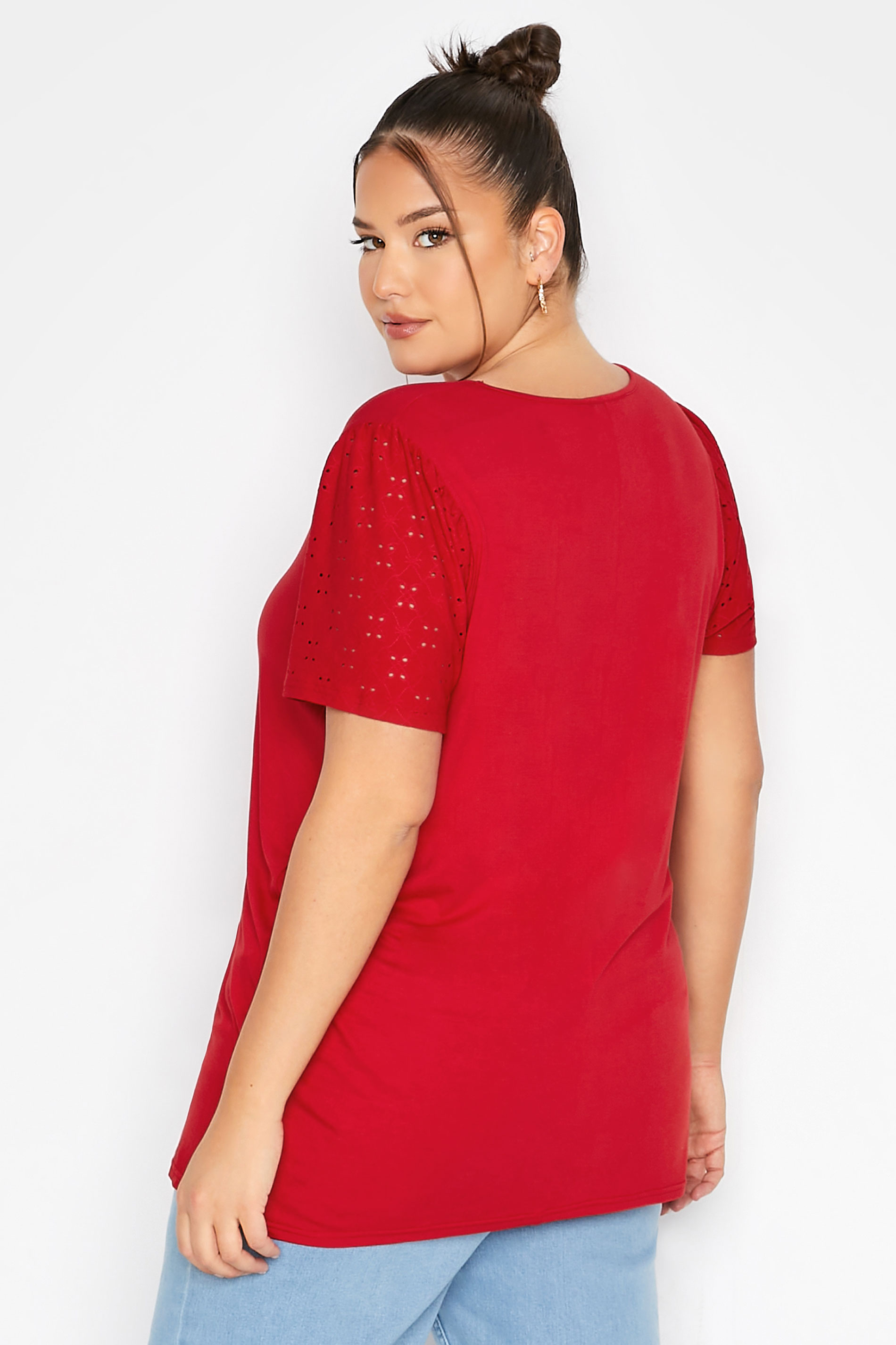 Grande taille  Tops Grande taille  T-Shirts | LIMITED COLLECTION - T-Shirt Rouge Manches Broderie Anglaise - UO79176