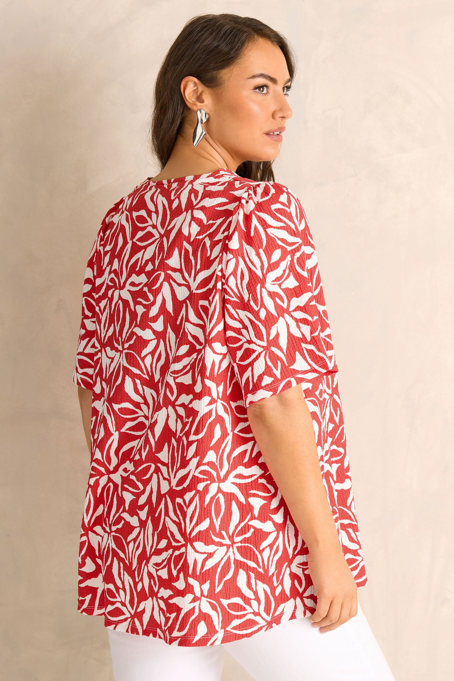 EVANS Plus Size Red Floral Pleat Front Angel Sleeve Top | Evans  2