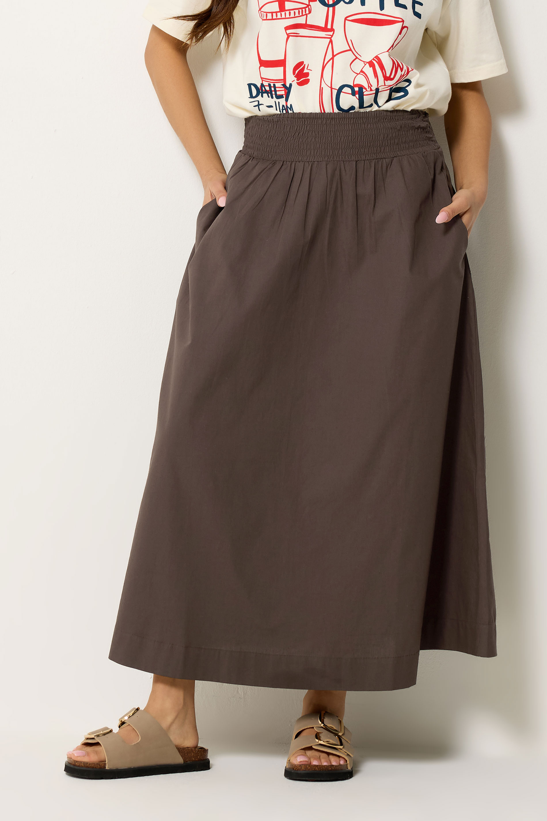 PixieGirl Petite Women's Chocolate Brown Poplin Shirred Cotton Maxi Skirt | PixieGirl 1