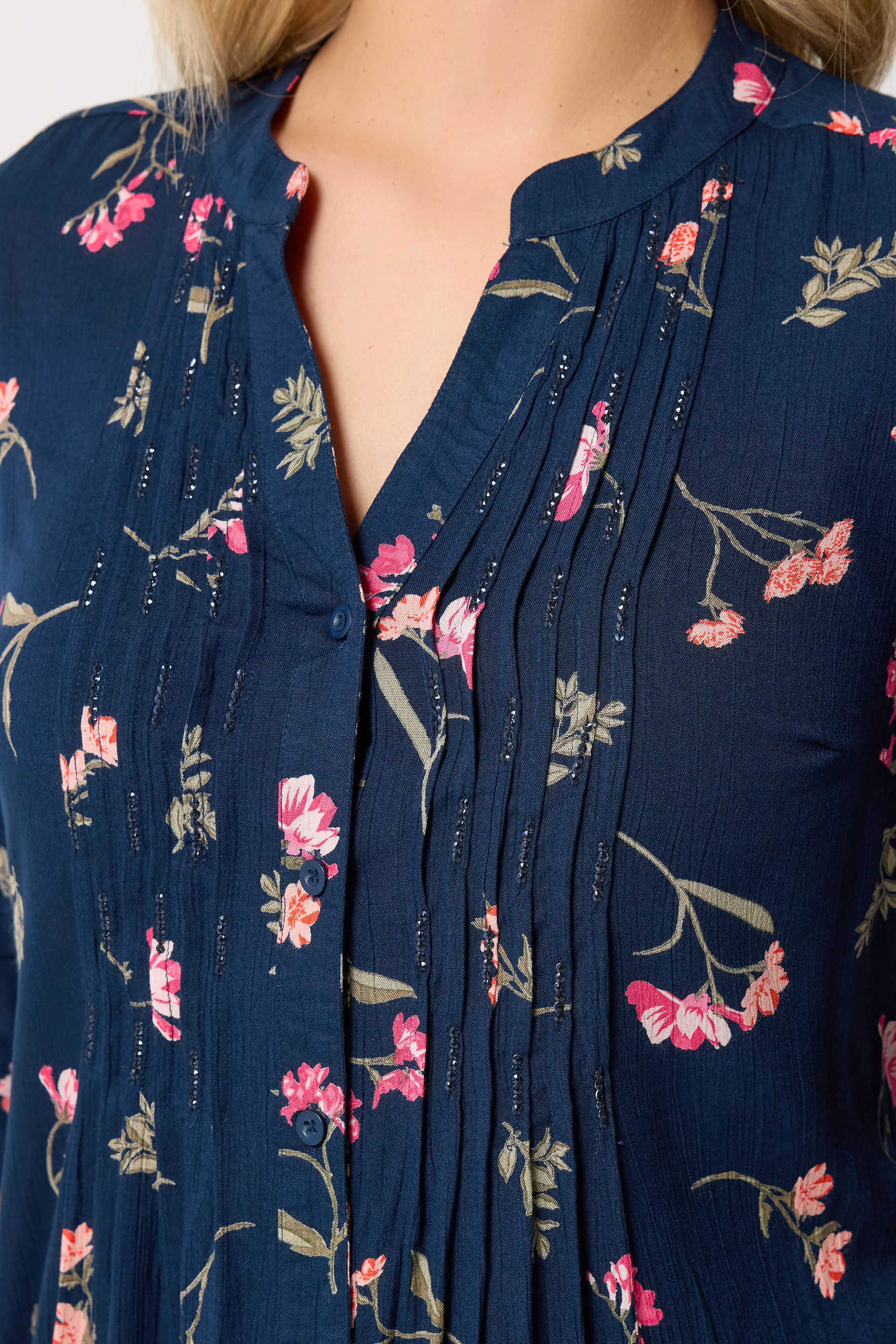 YOURS Plus Size Navy Blue Sequin Floral Pintuck Blouse | Yours Clothing 4
