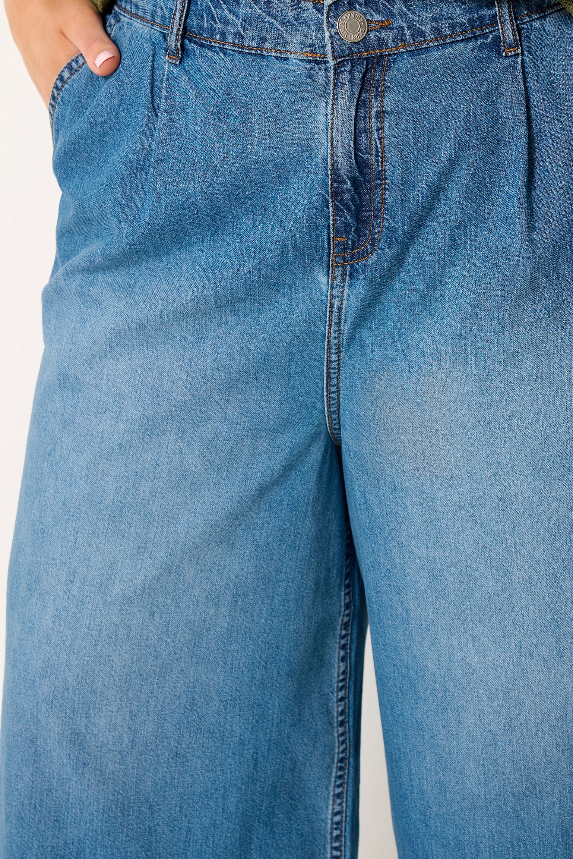 YOURS Plus Size Blue Cropped Deep Hem Jeans | Yours Clothing 5
