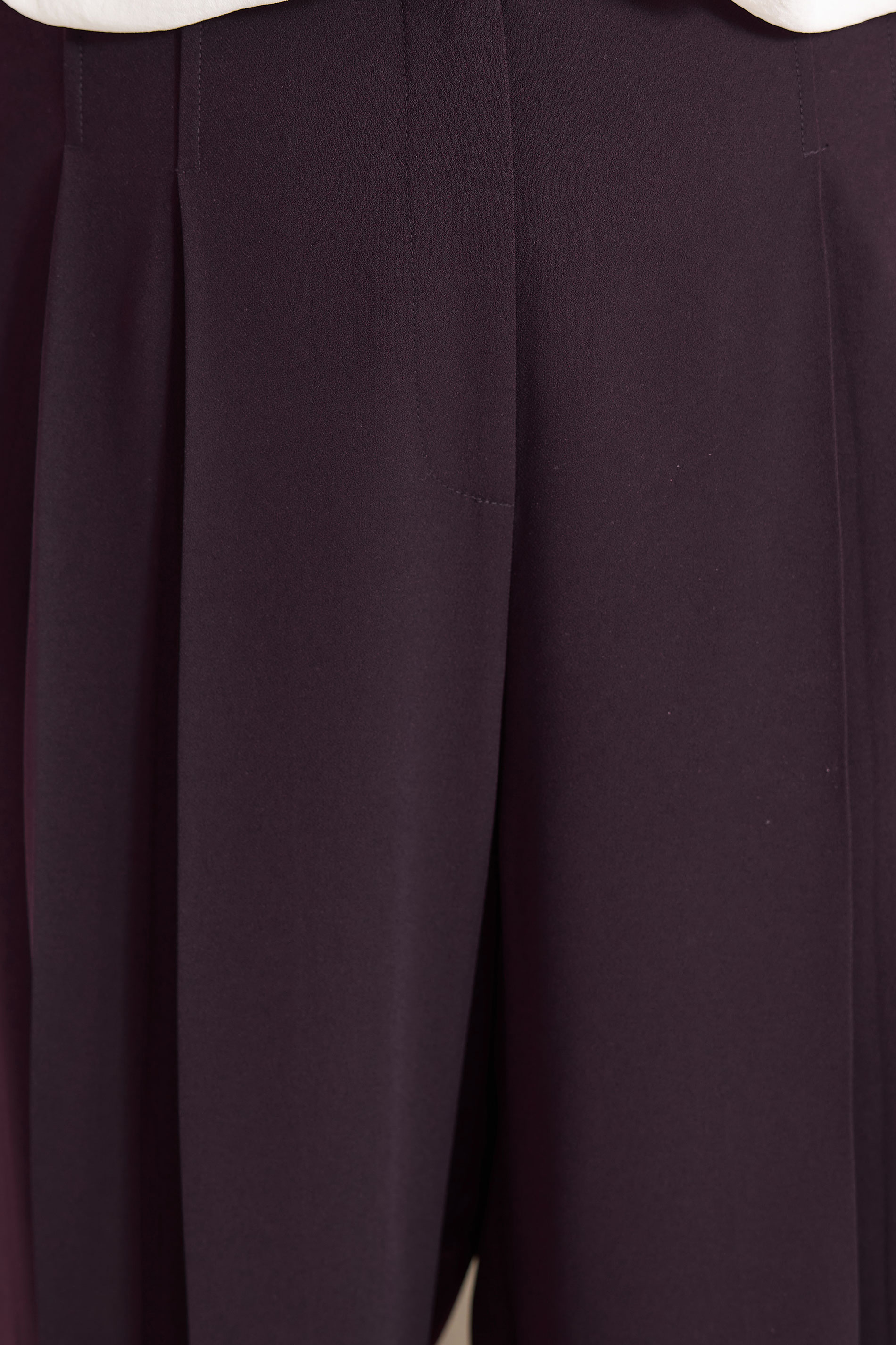 EVANS Plus Size Plum Textured Pleated Trousers | Evans 4