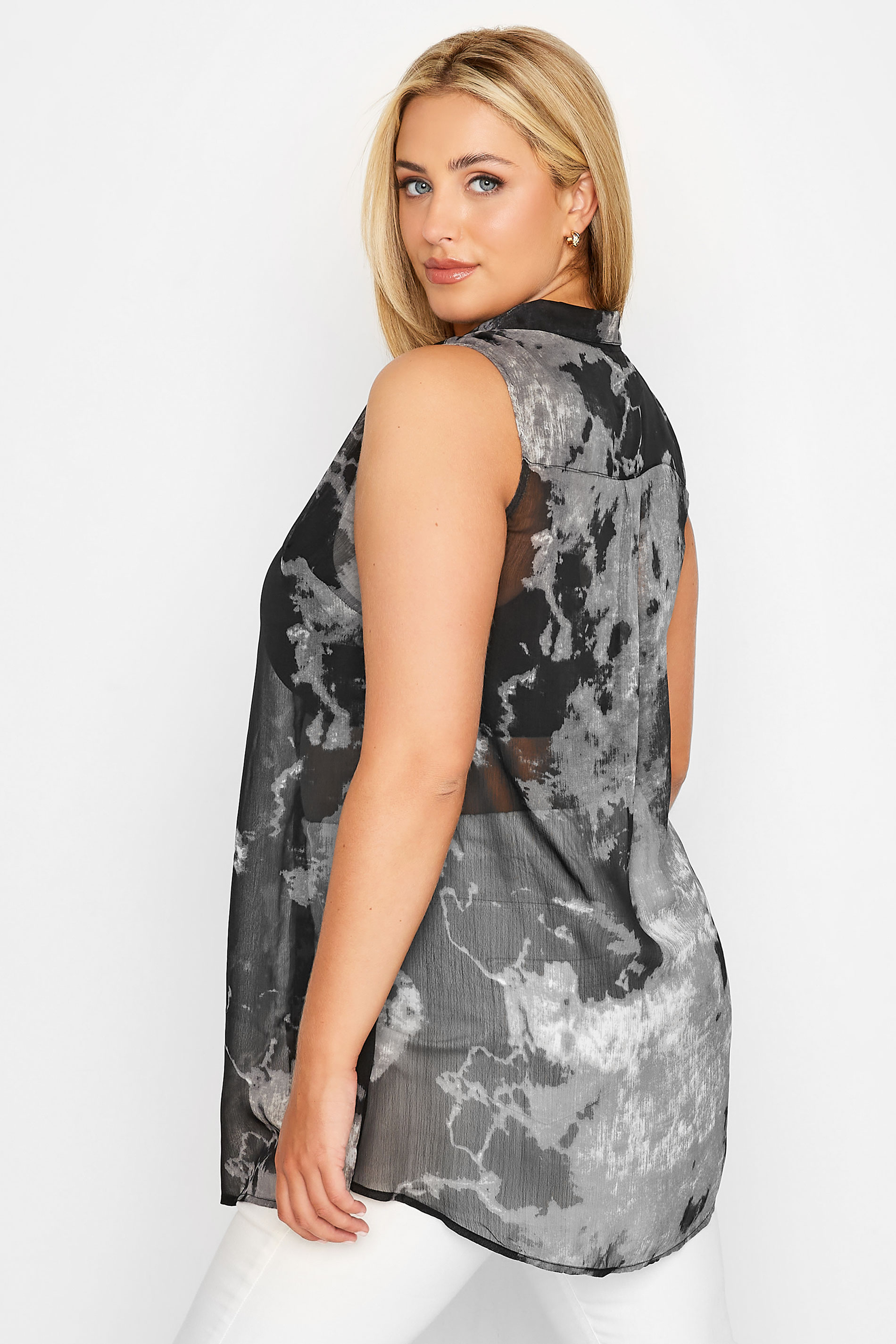 Plus Size Black Abstract Sleeveless Swing Blouse | Yours Clothing 3