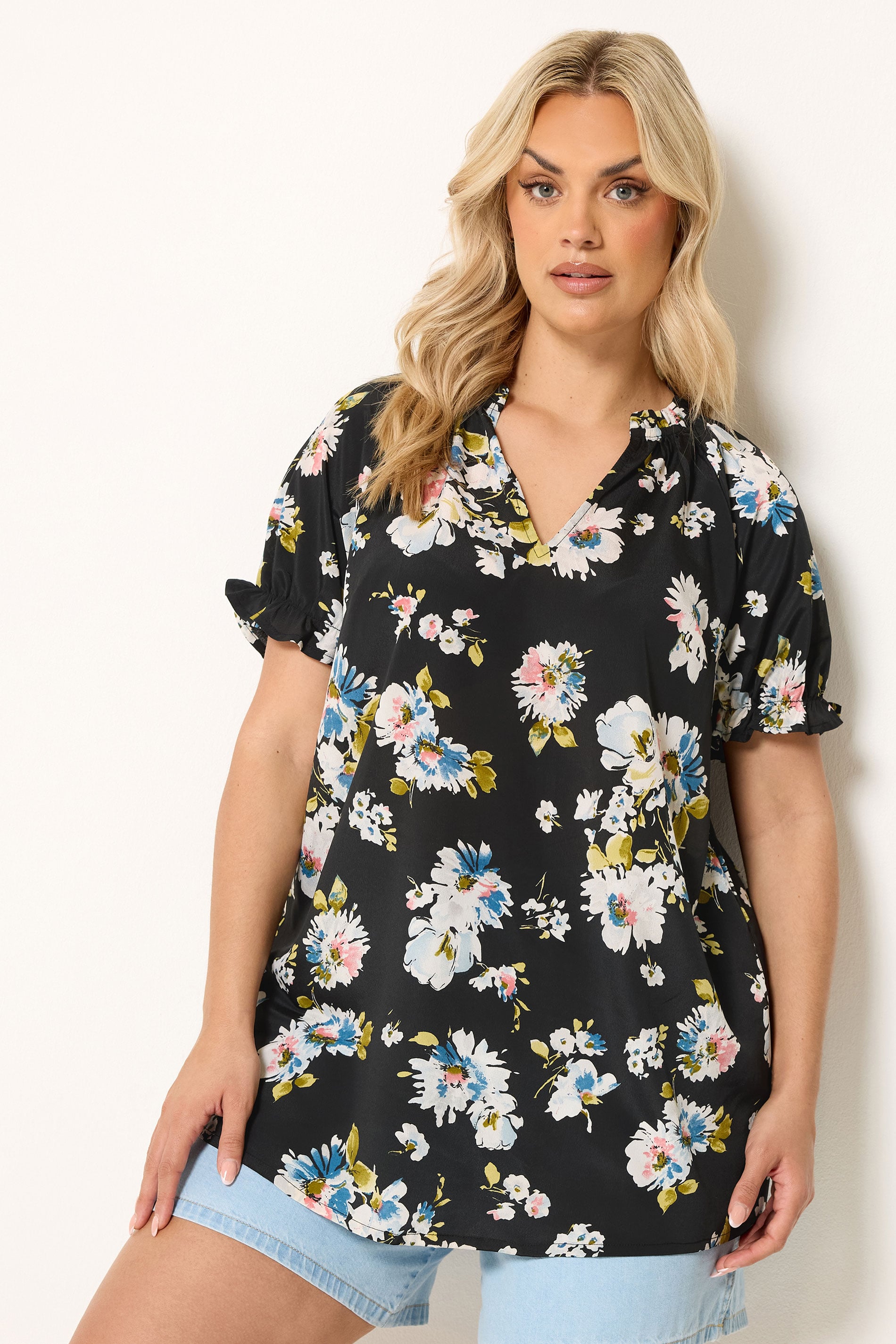 YOURS Plus Size Black Floral Puff Sleeve Blouse | Yours Clothing 3