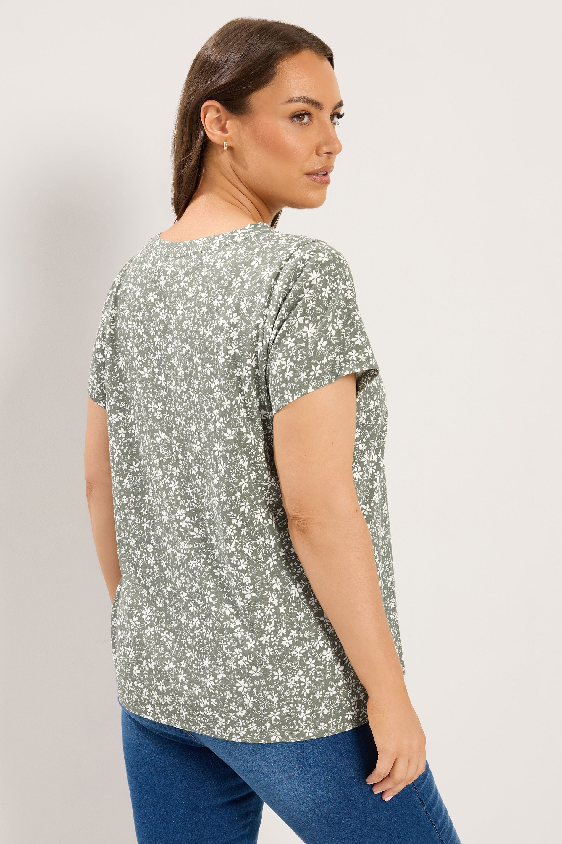 YOURS Plus Size Sage Green Ditsy Floral Basic T-Shirt | Yours Clothing 2