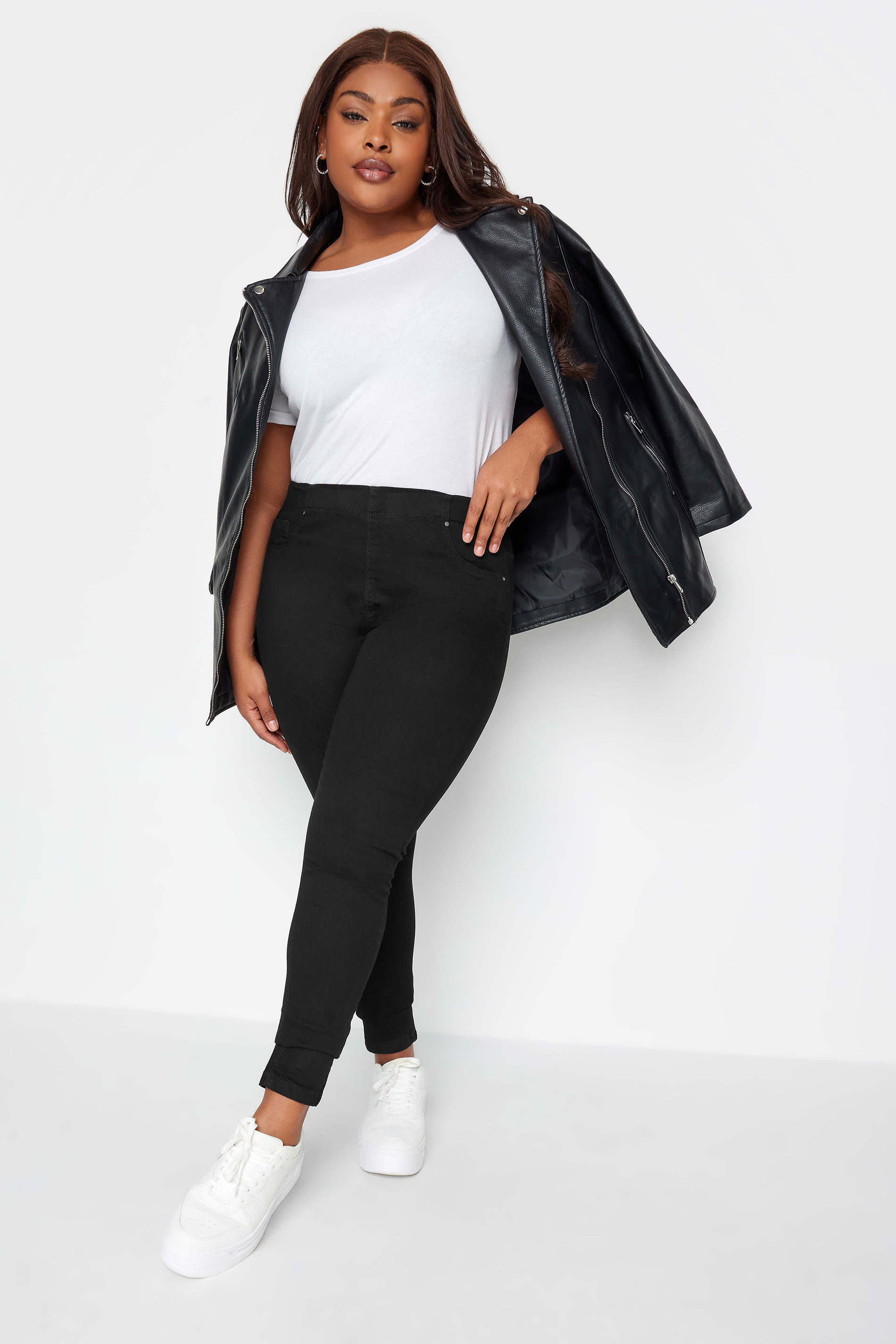 Plus Size Black Pull On JENNY Jeggings | Yours Clothing 2
