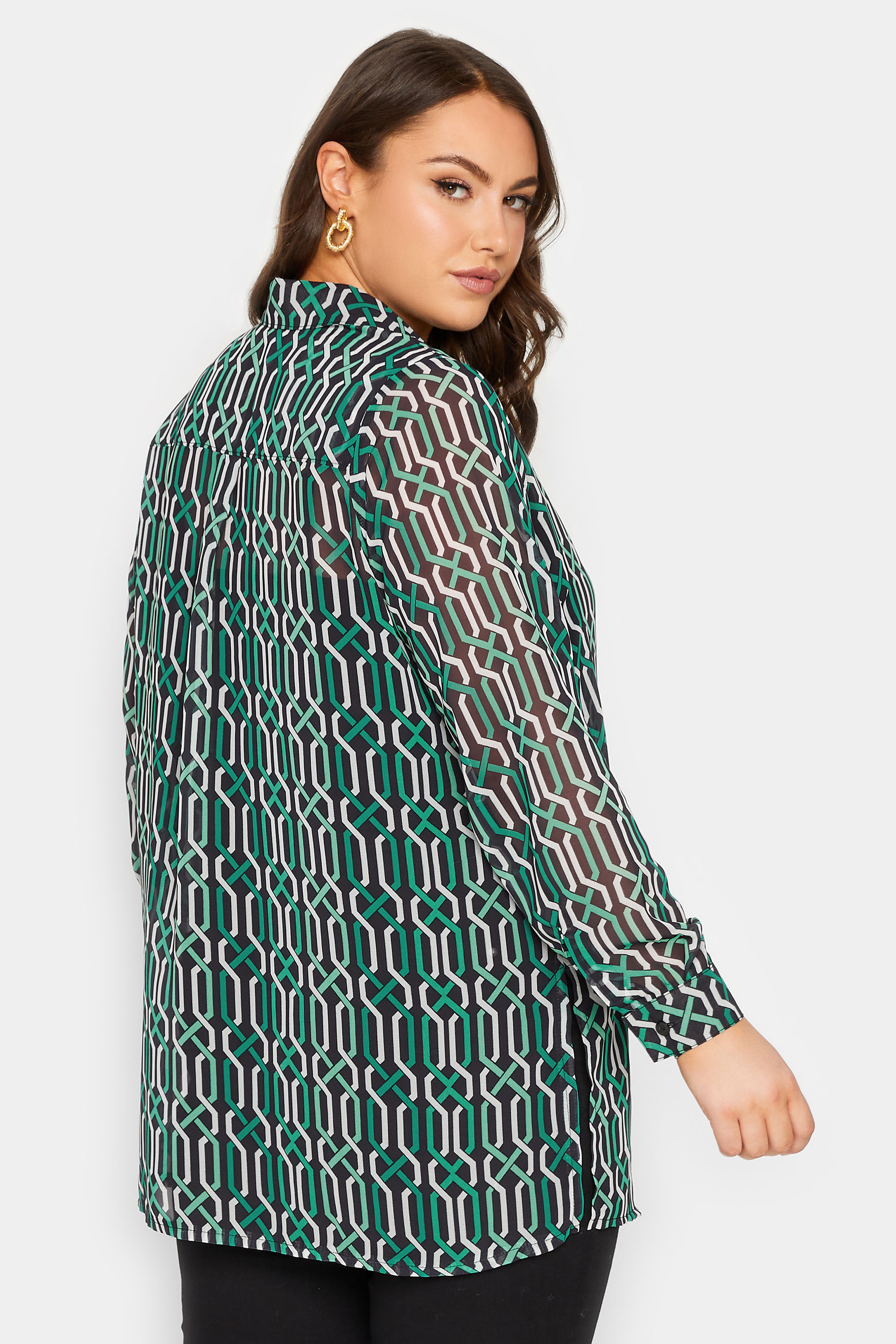 YOURS LONDON Plus Size Green Geometric Print Boyfriend Shirt | Yours Clothing 3