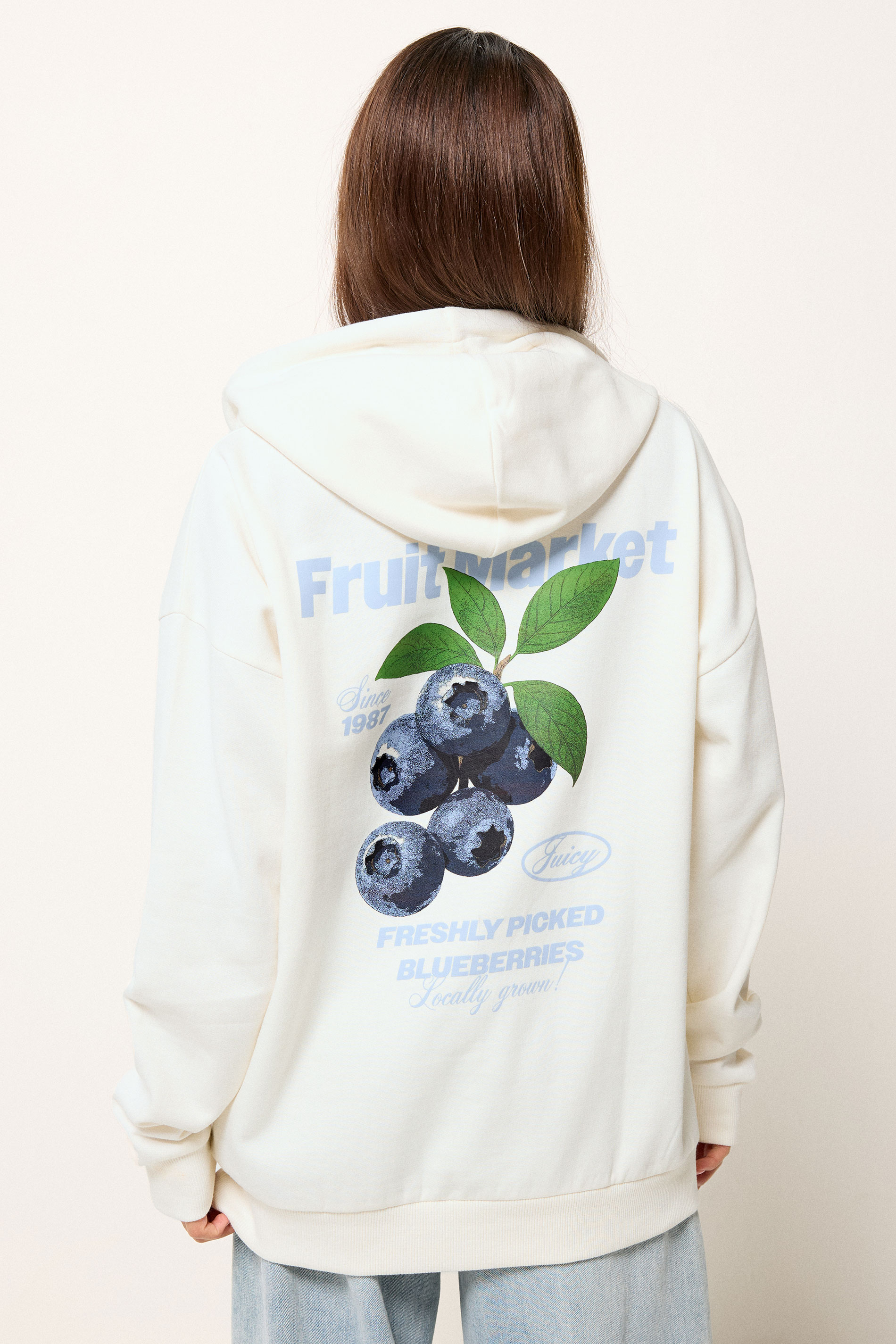 PixieGirl Petite Women's Ivory White 'Fruit Market' Slogan Oversized Hoodie | PixieGirl 4