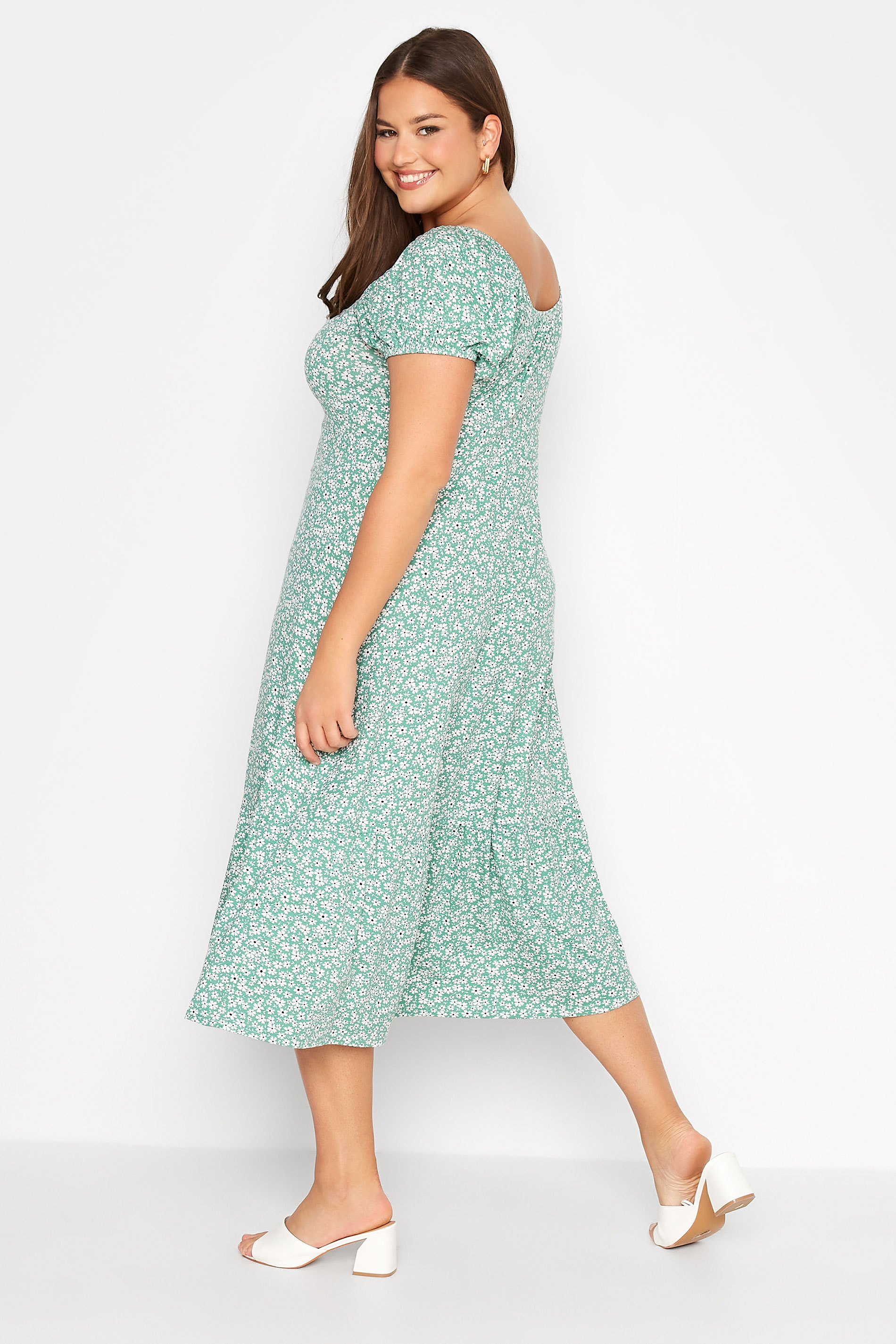 Plus Size Sage Green Floral Ruched Midaxi Dress | Yours Clothing 3