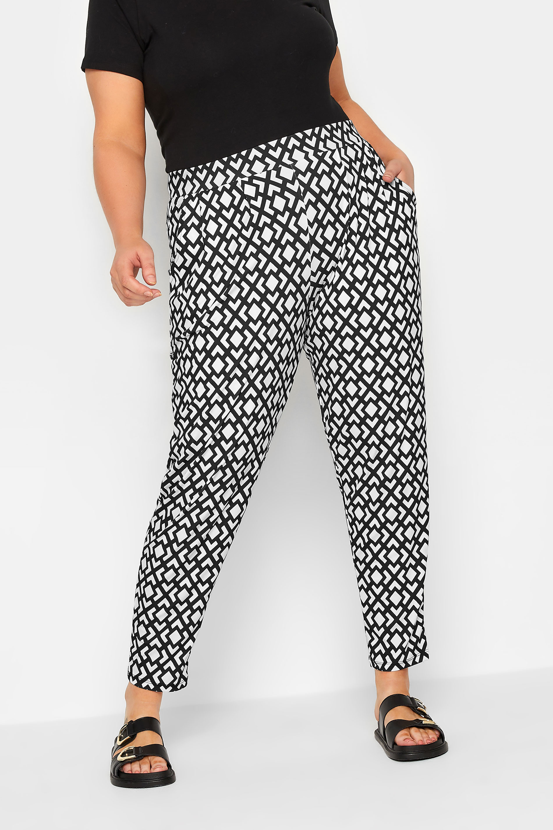 YOURS Curve Monochrome Geometric Print Harem Trouser | Yours Clothing 1