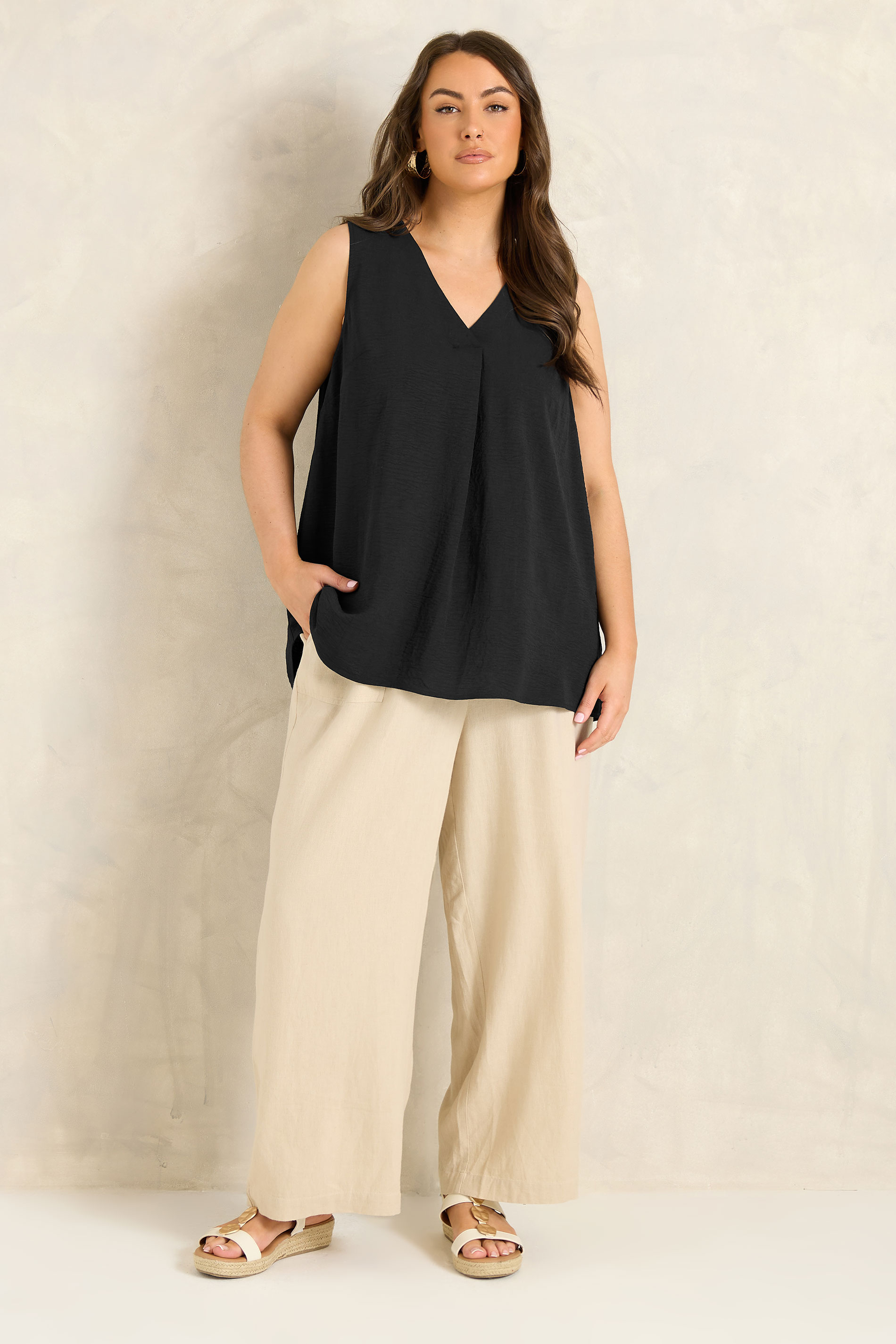 EVANS Curve Black Pleat Swing Vest Top | Evans 1
