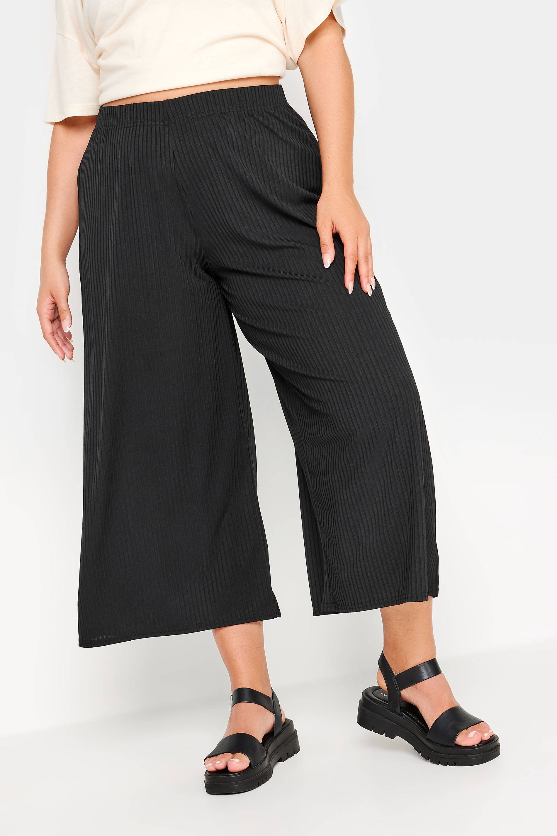 LIMITED COLLECTION Plus Size Black Ribbed Culottes | Yours Clothing 2