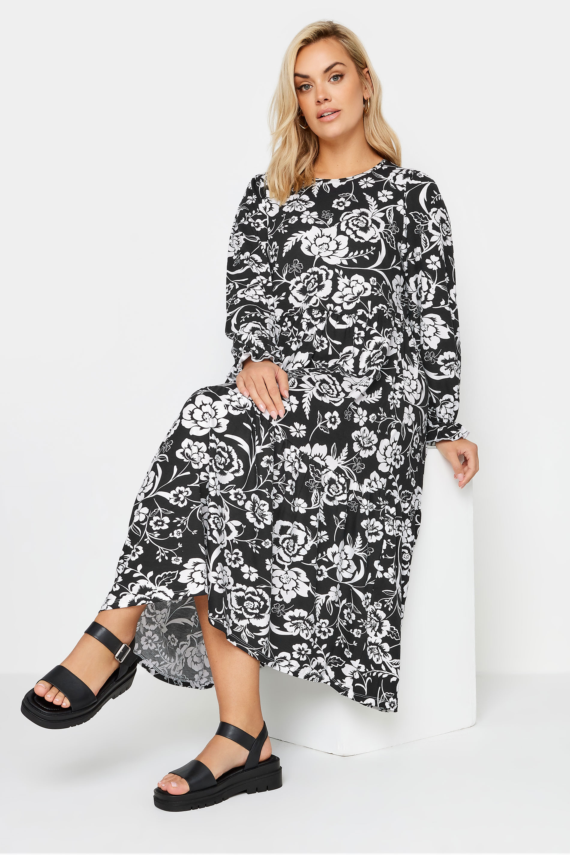 YOURS Plus Size Black Floral Print Midaxi Dress | Yours Clothing 2