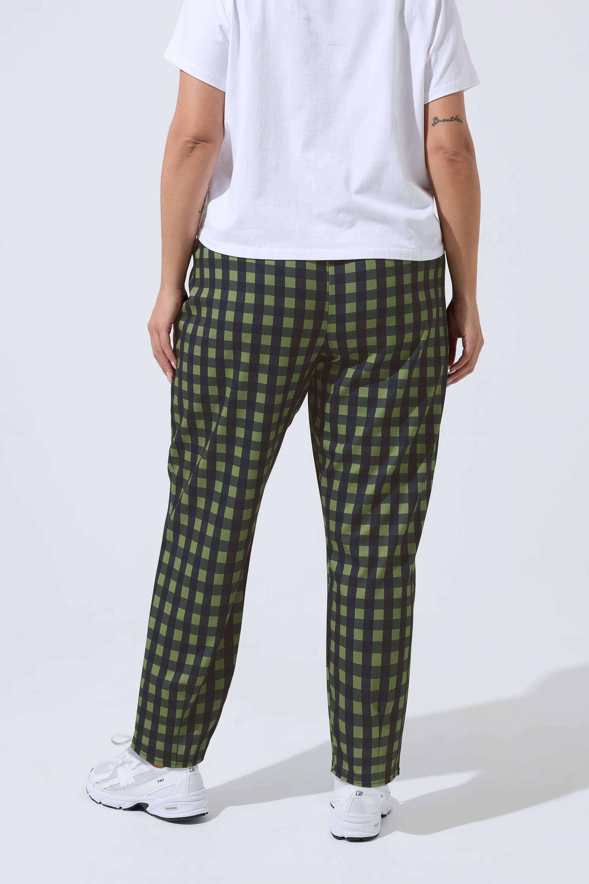 LIMITED COLLECTION Plus Size Khaki Green Gingham Barrel Trousers | Yours Clothing 2