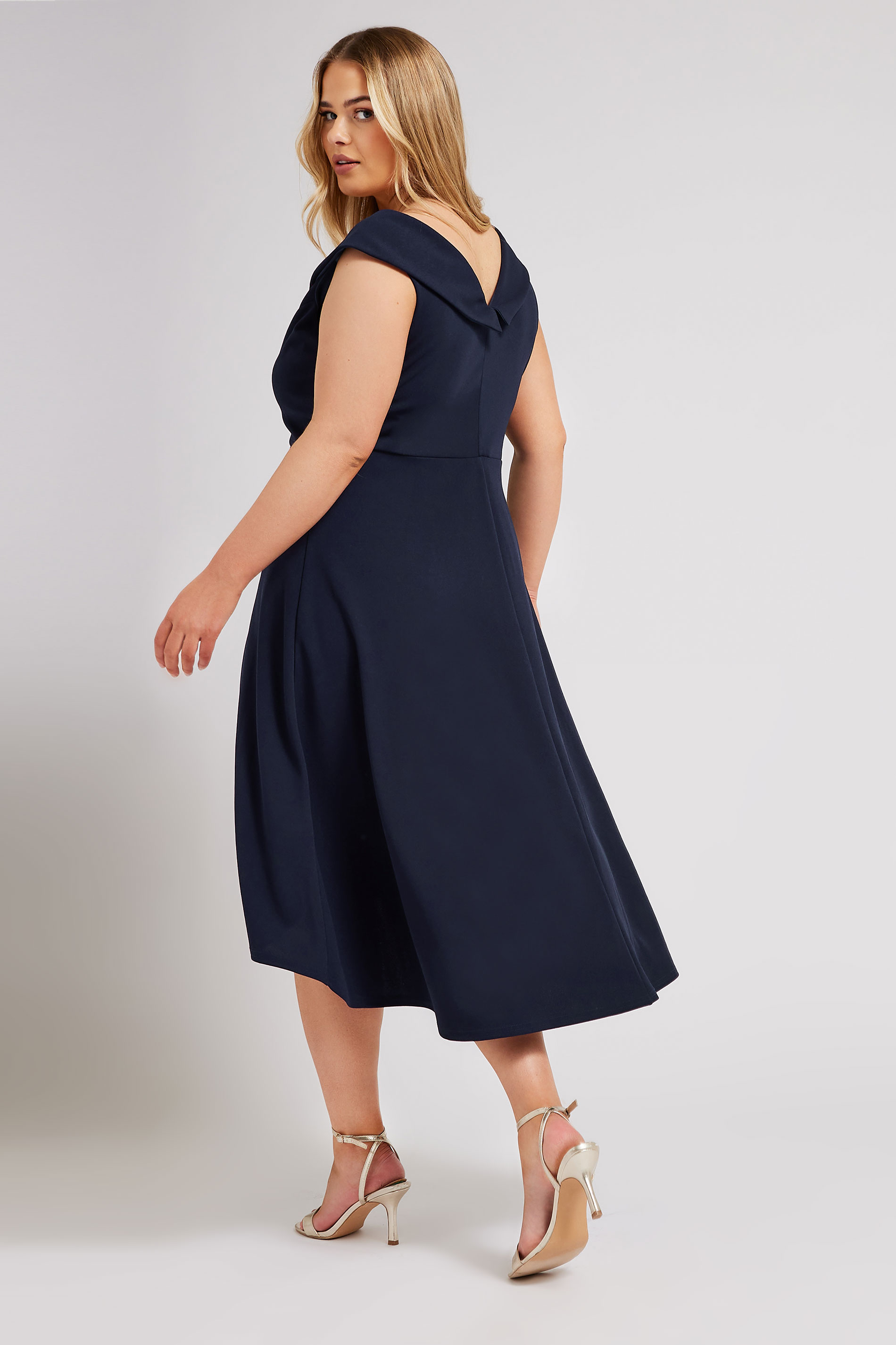 YOURS LONDON Plus Size Navy Blue Tuxedo Style Dress | Yours Clothing 3