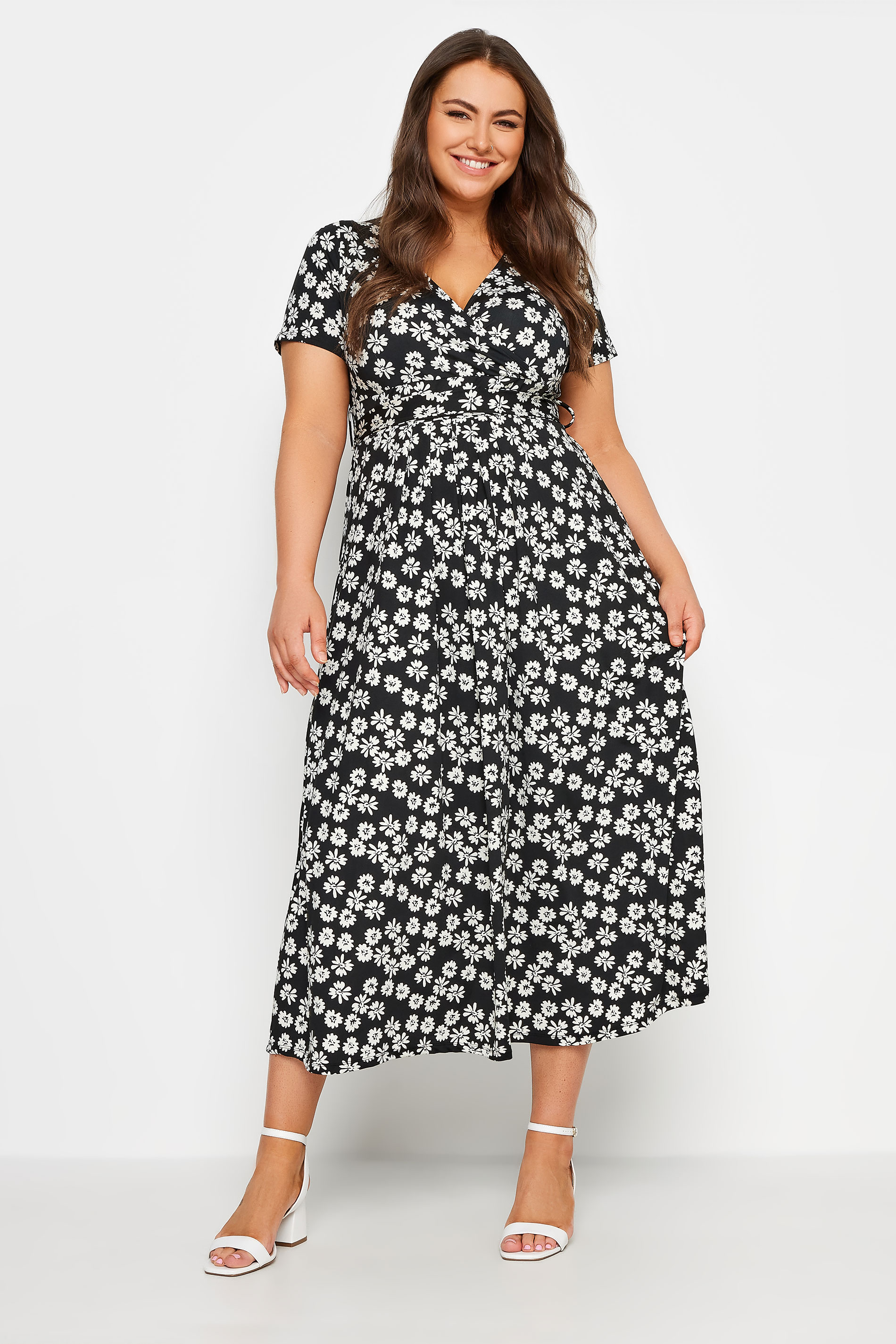 YOURS Plus Size Black Floral Print Tie Waist Maxi Dress | Yours Clothing 2