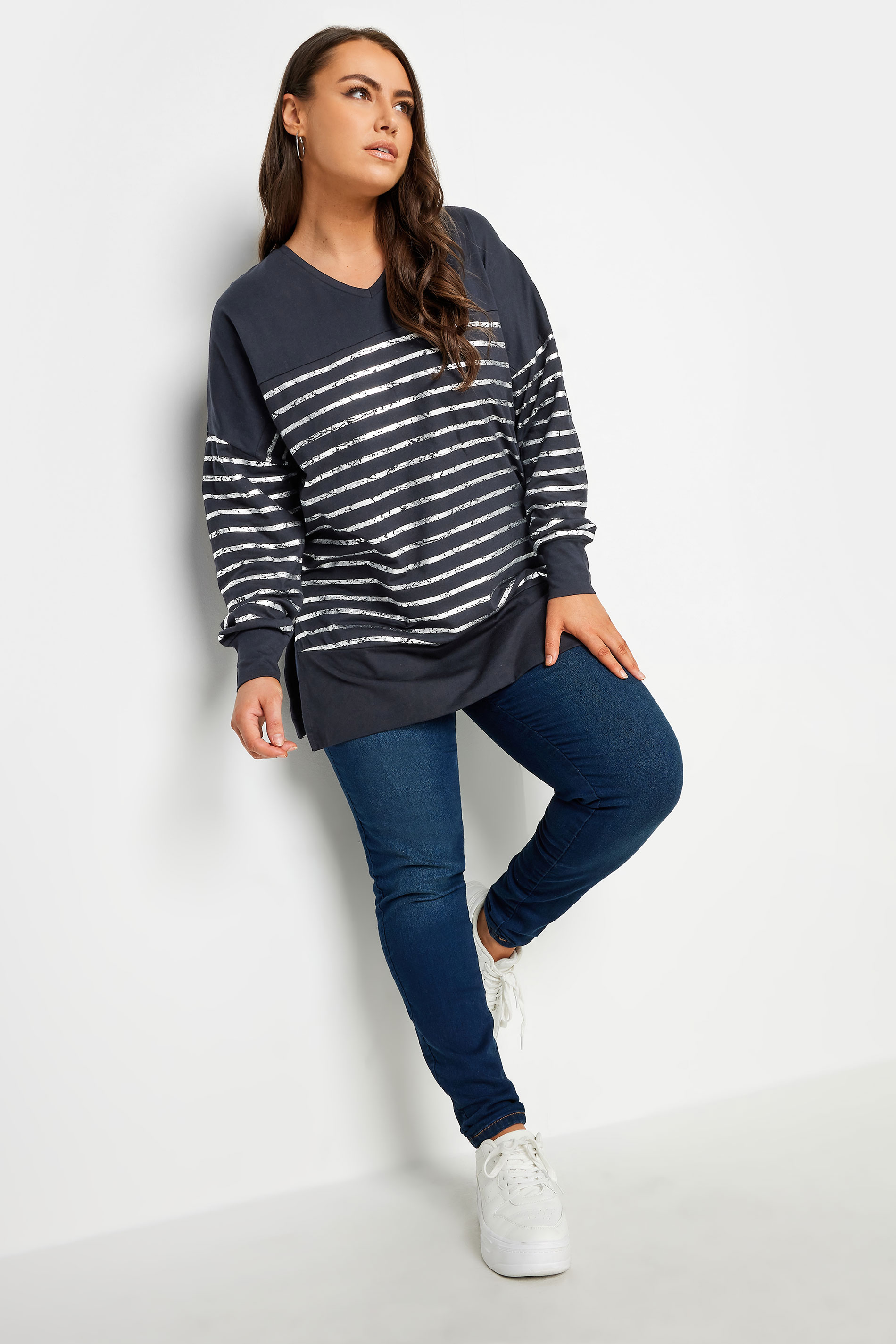 YOURS LUXURY Plus Size Navy Blue Metallic Stripe Top | Yours Clothing 2