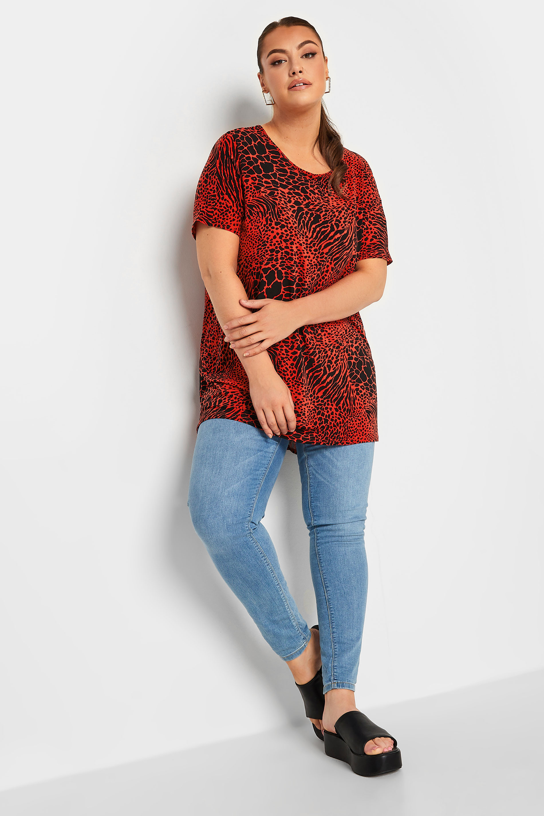 YOURS Plus Size Red Animal Print Top | Yours Clothing 2