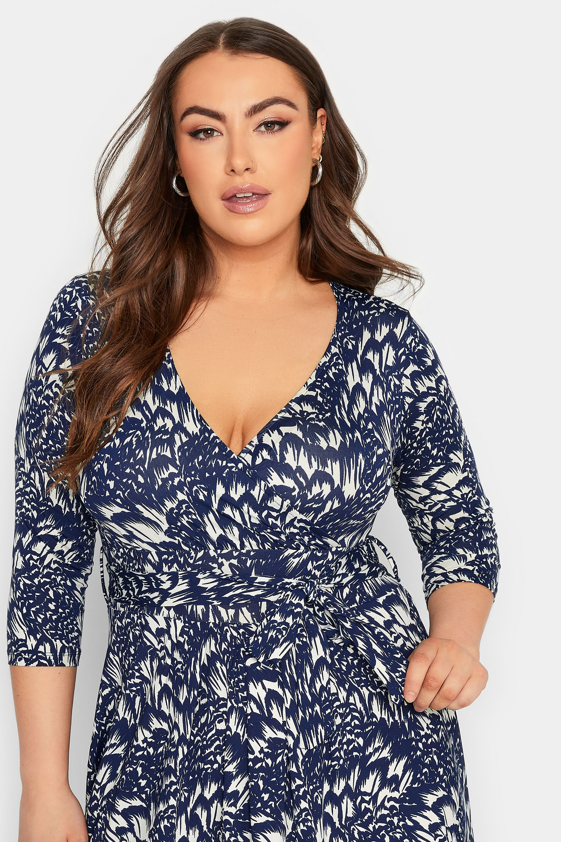 Yours Curve Plus Size Navy Blue Floral Print Maxi Dress Yours Clothing 7522