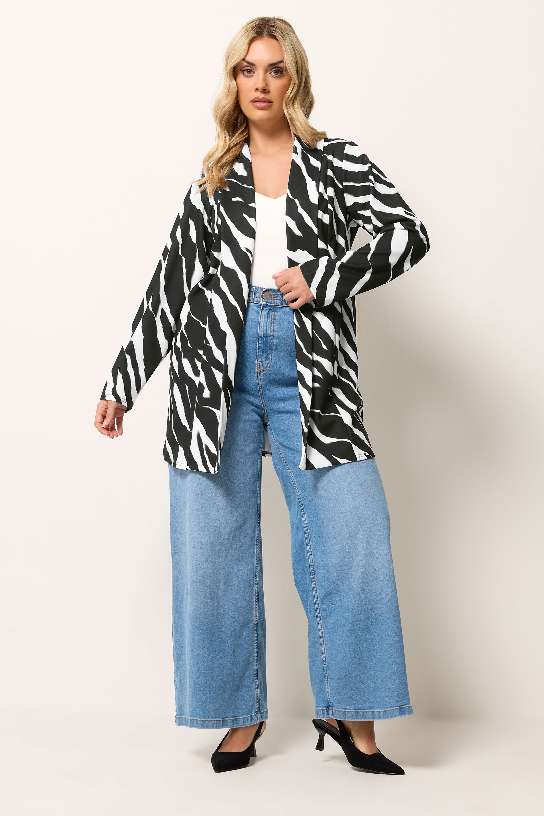 YOURS Plus Size Black Zebra Blazer | Yours Clothing 1