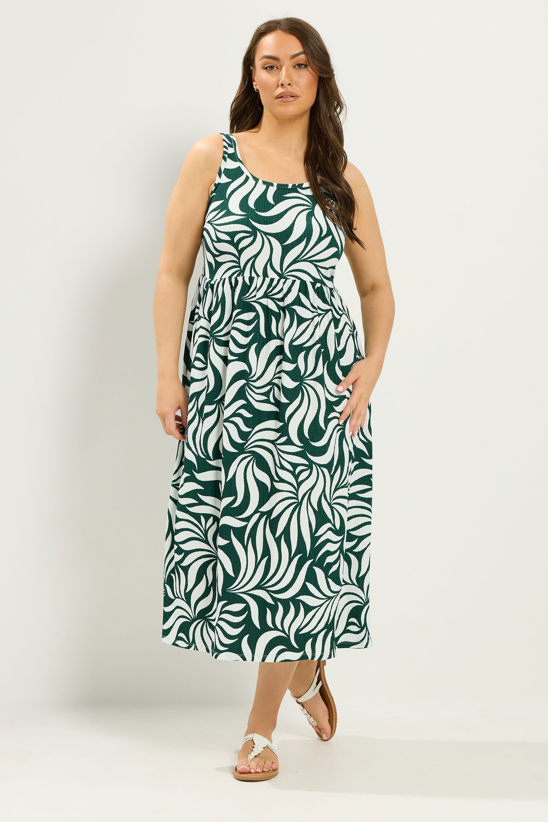 YOURS Plus Size Green Abstract Leaf Smock Dress | Yours Clothing 3