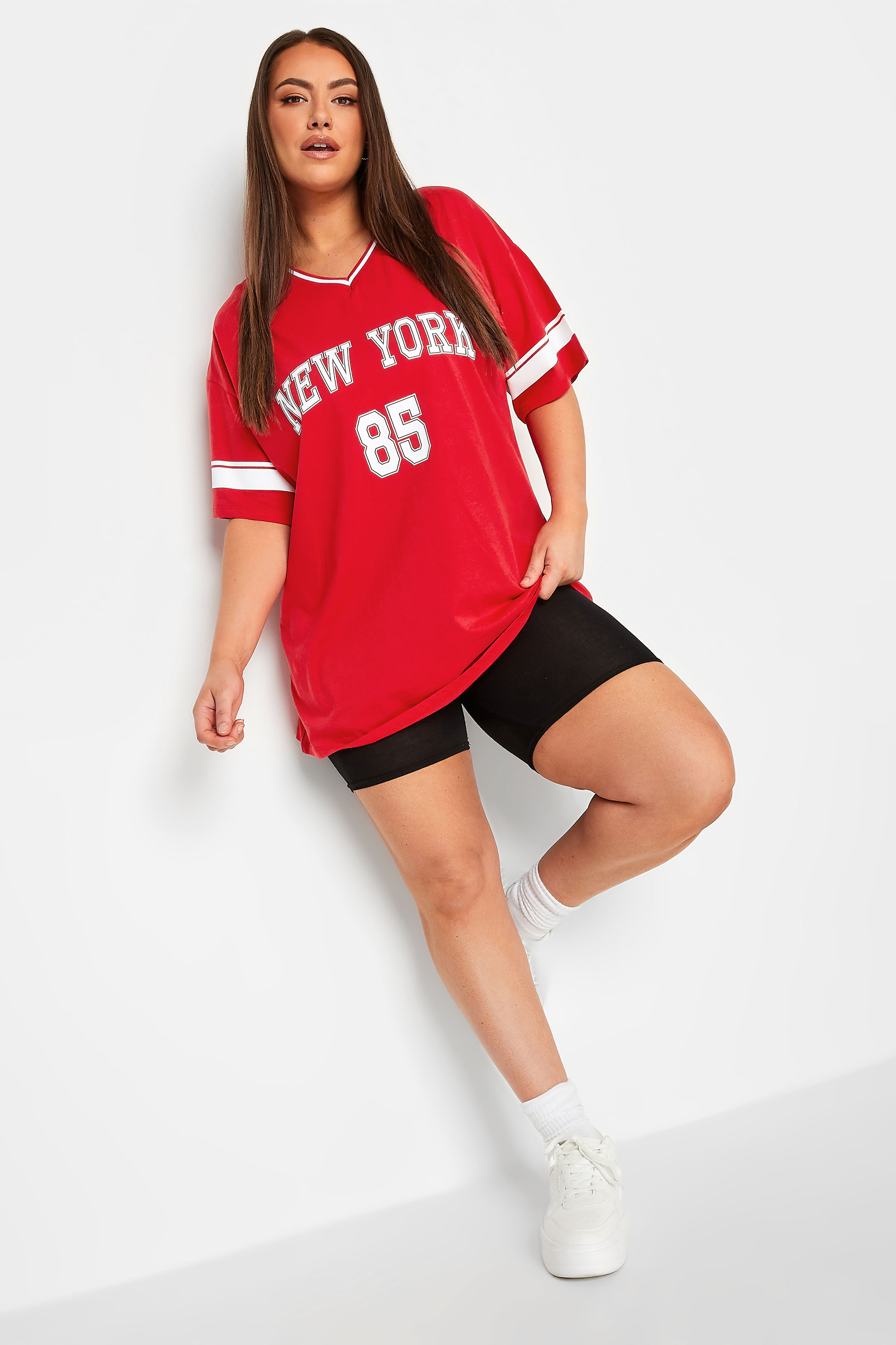 YOURS Curve Plus Size Red 'New York' Slogan Varsity T-Shirt | Yours Clothing 2