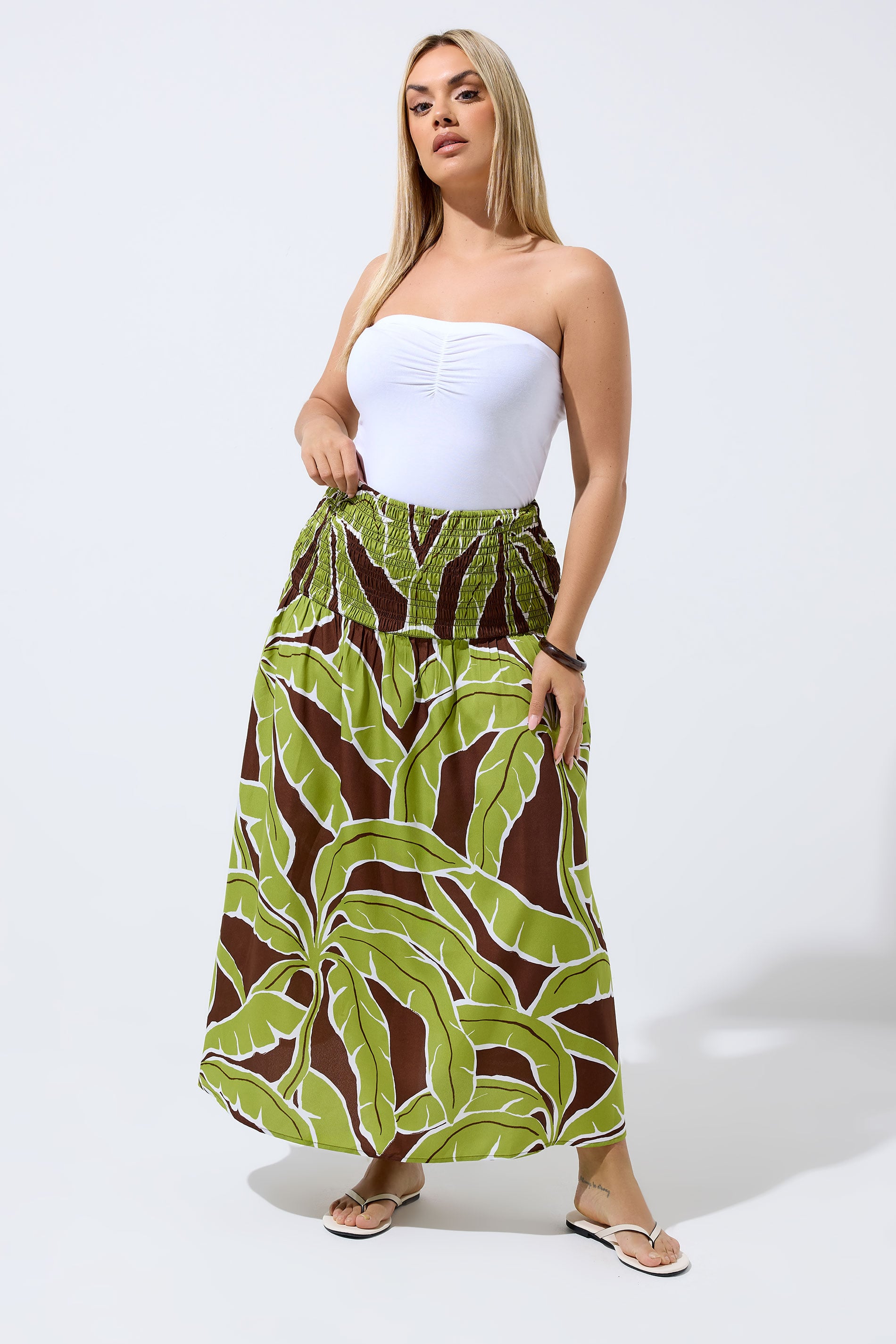 LIMITED COLLECTION Plus Size Green Palm Leaf Skirt | Yours Clothing 3