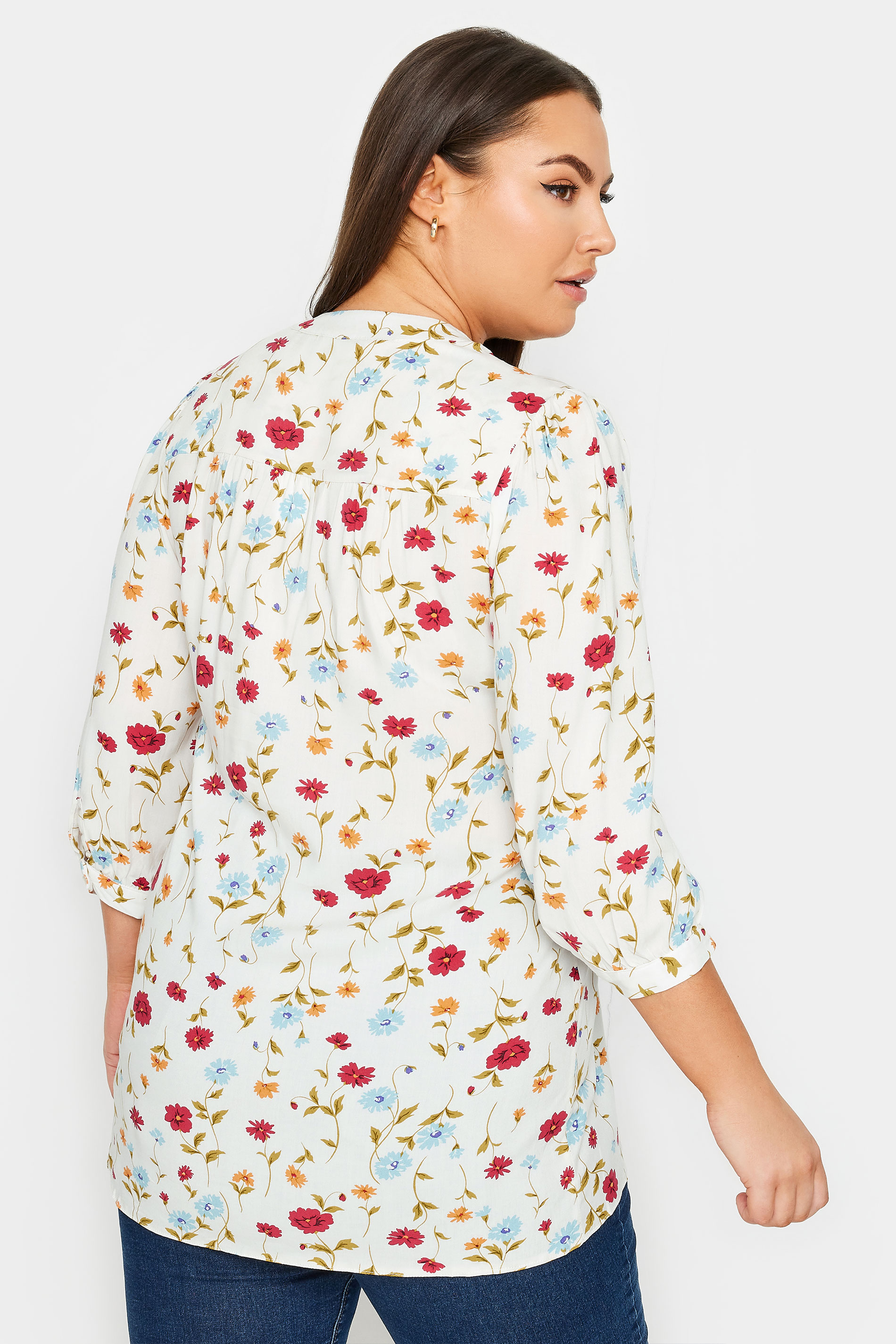 YOURS Plus Size White Floral Print Pintuck Blouse | Yours Clothing 3