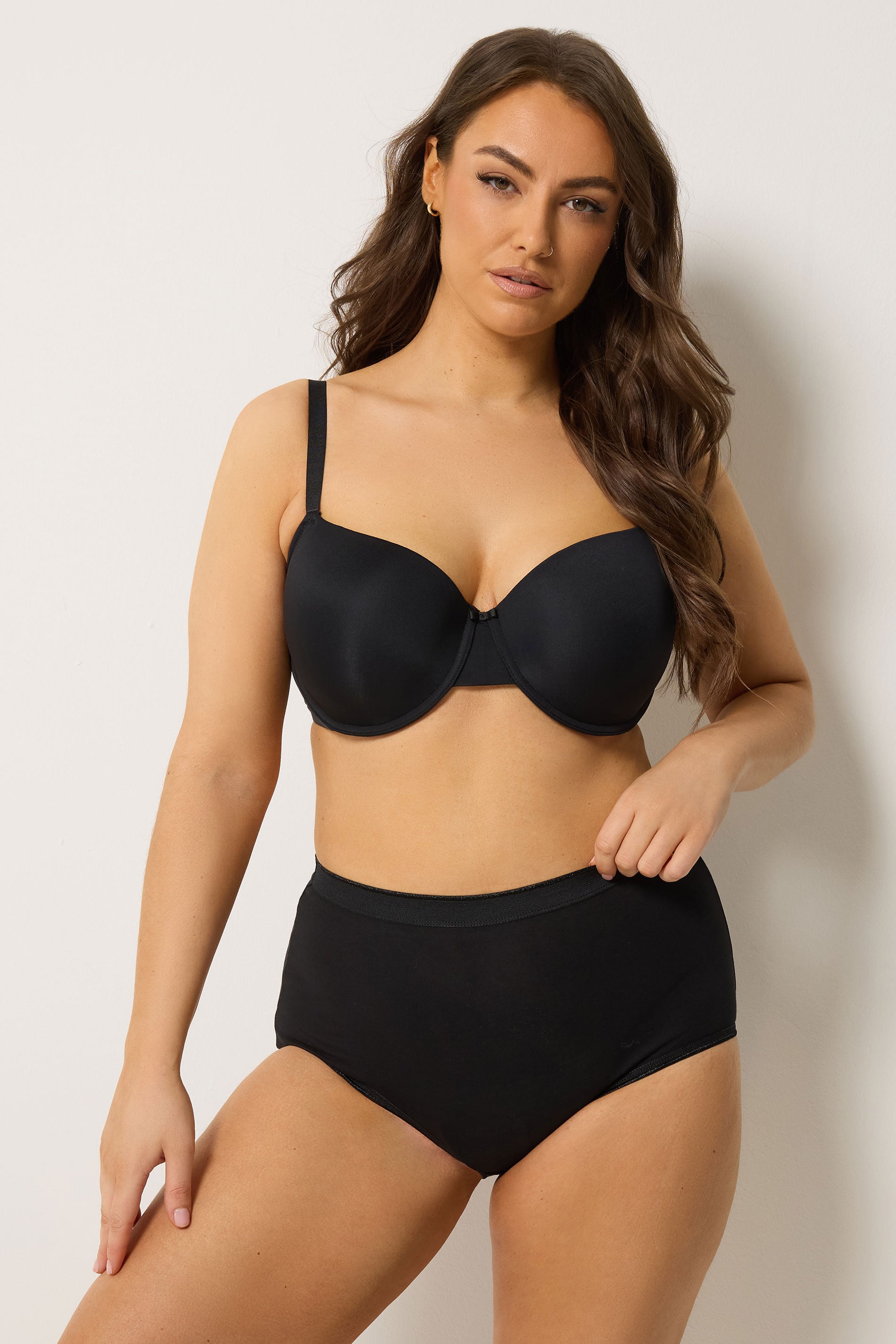 YOURS Plus Size Black Moulded Underwired New T-Shirt Bra | Yours Clothing 1