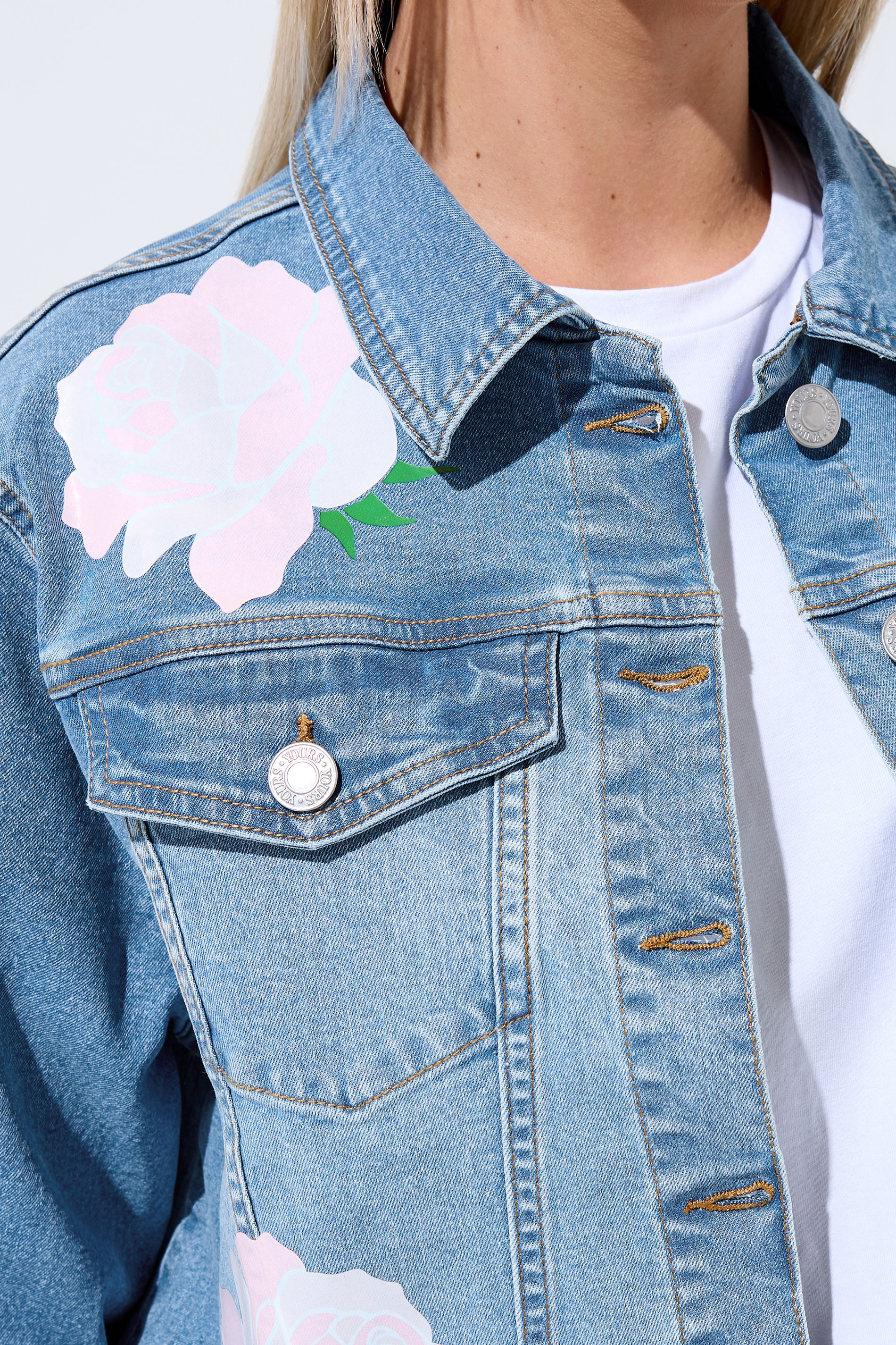 LIMITED COLLECTION Plus Size Blue Rose Printed Denim Jacket | Yours Clothing 6