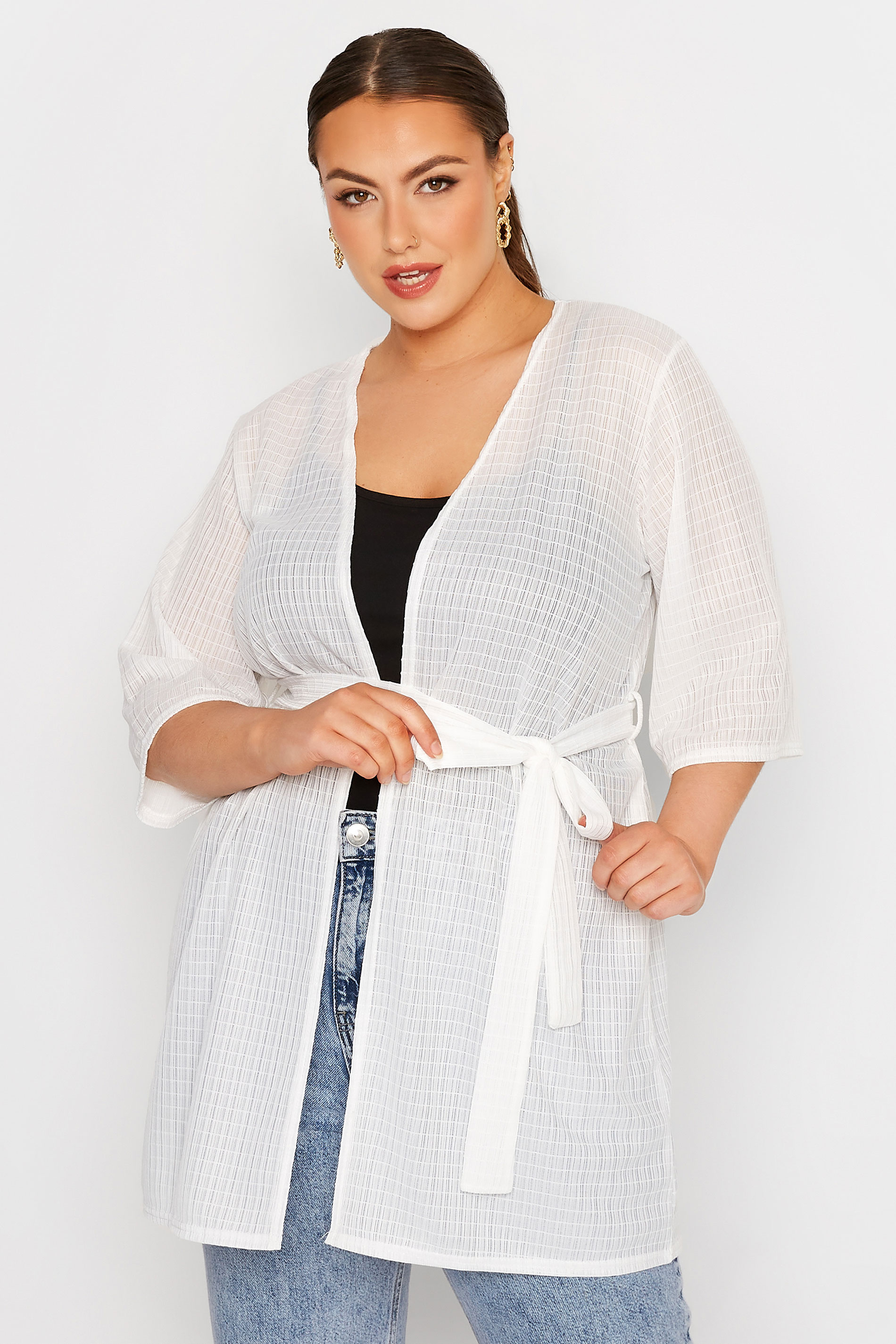 LIMITED COLLECTION Curve White Belted Kimono 1