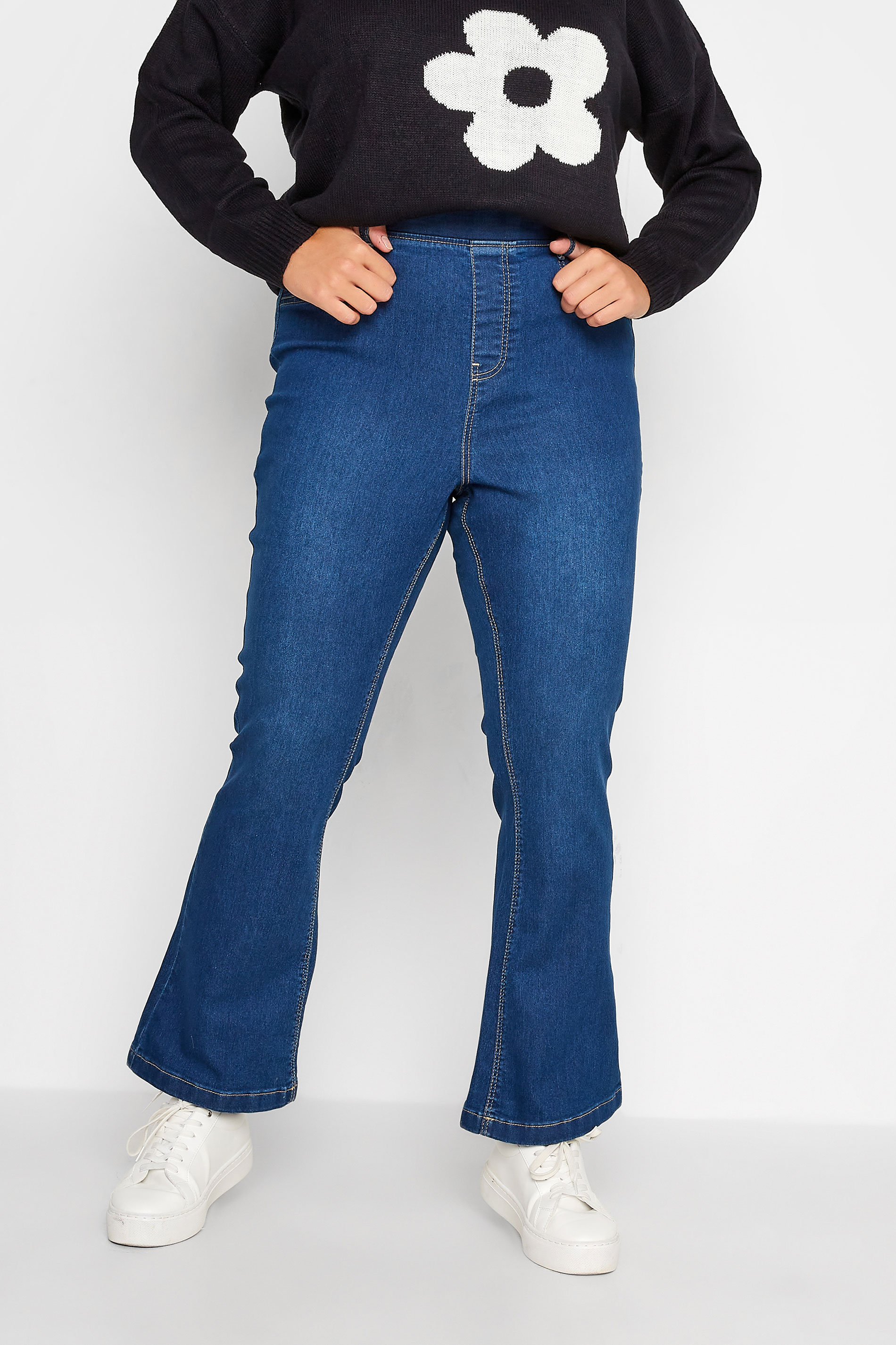 Curve Blue Pull-On HANNAH Bootcut Jeggings 1