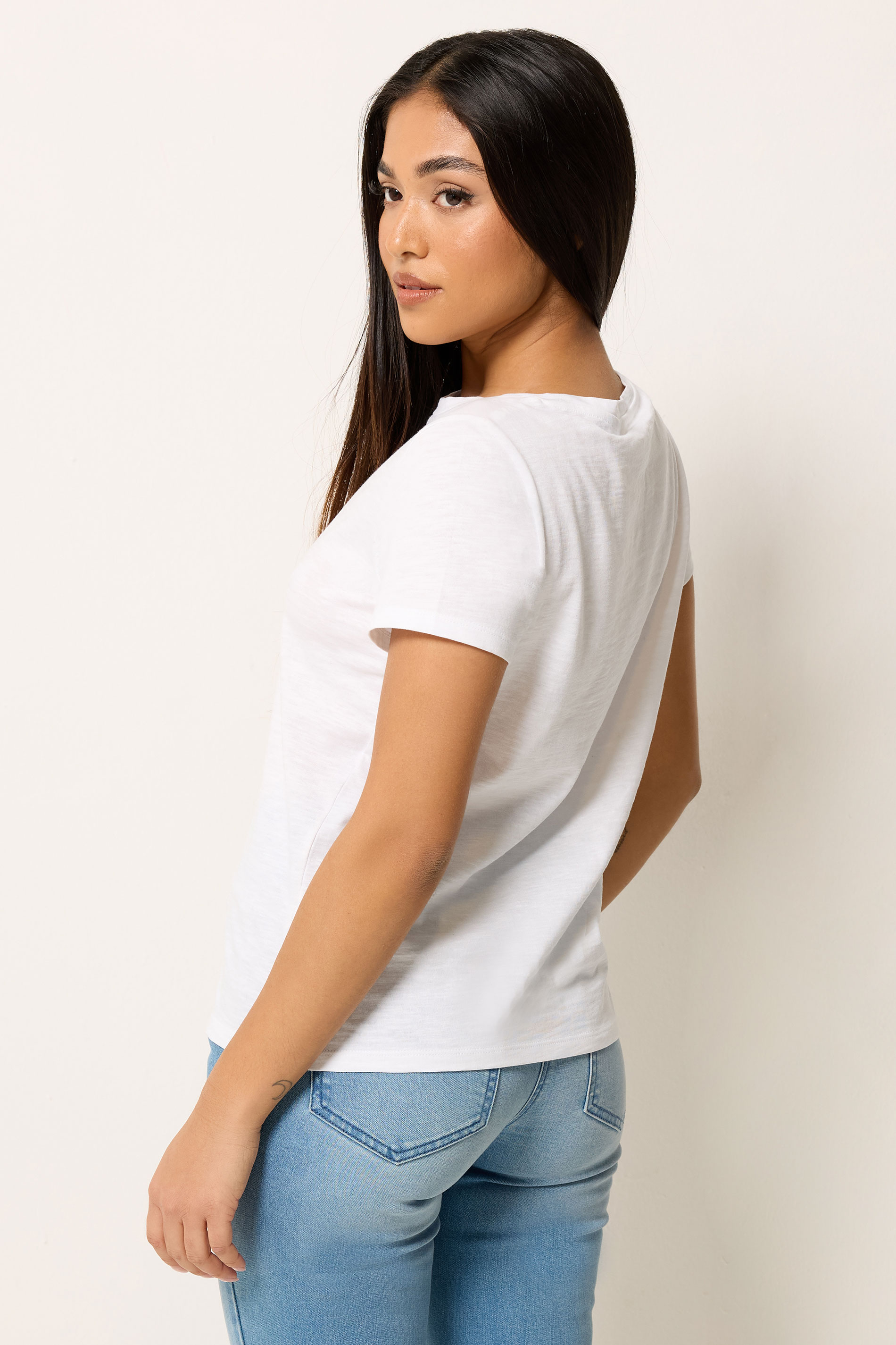 M&Co Petite White 'Pomodoro Italia' Graphic Print Cotton T-Shirt | M&Co 4