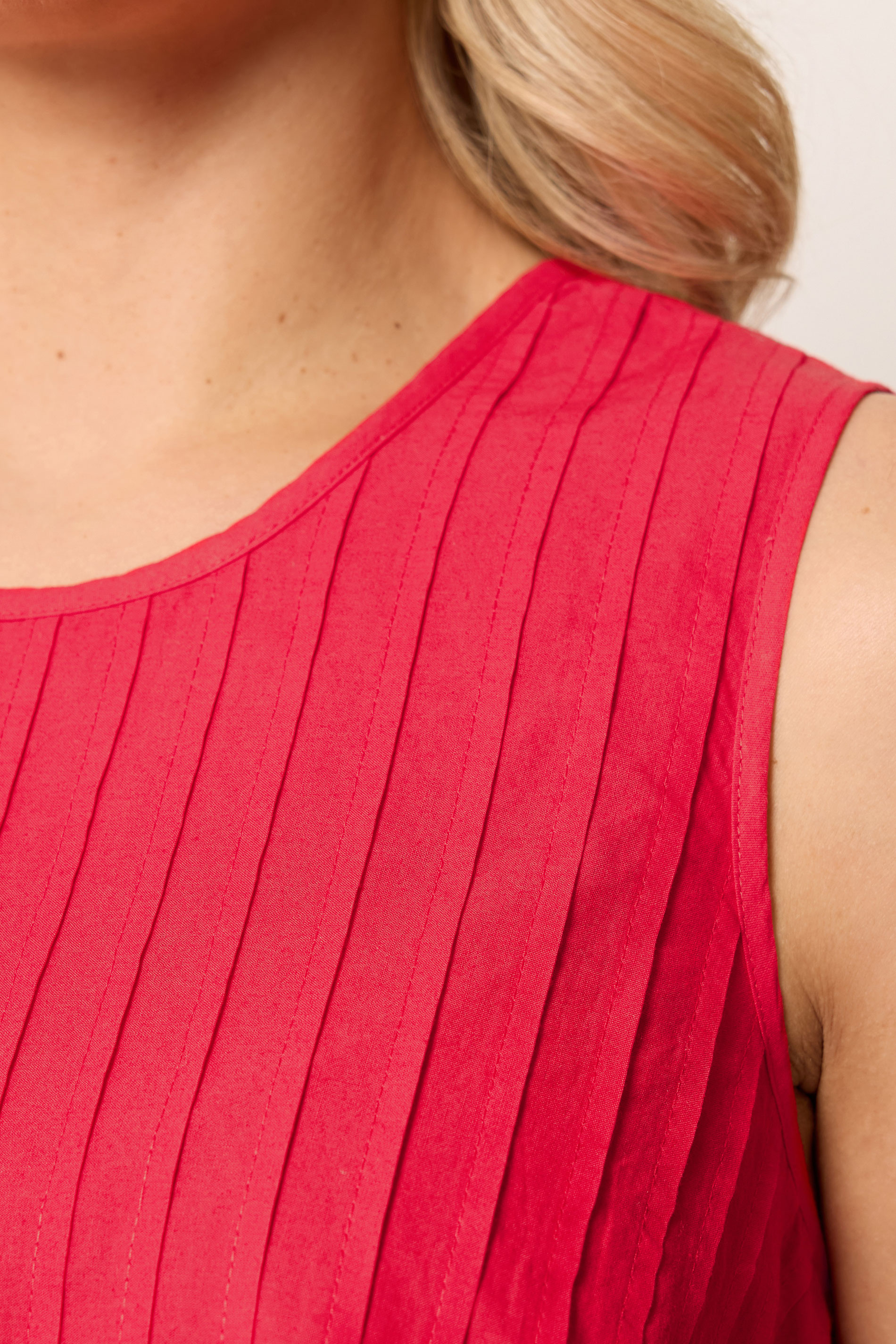 YOURS Plus Size Red Pleated Peplum Cami Vest | Yours Clothing 4