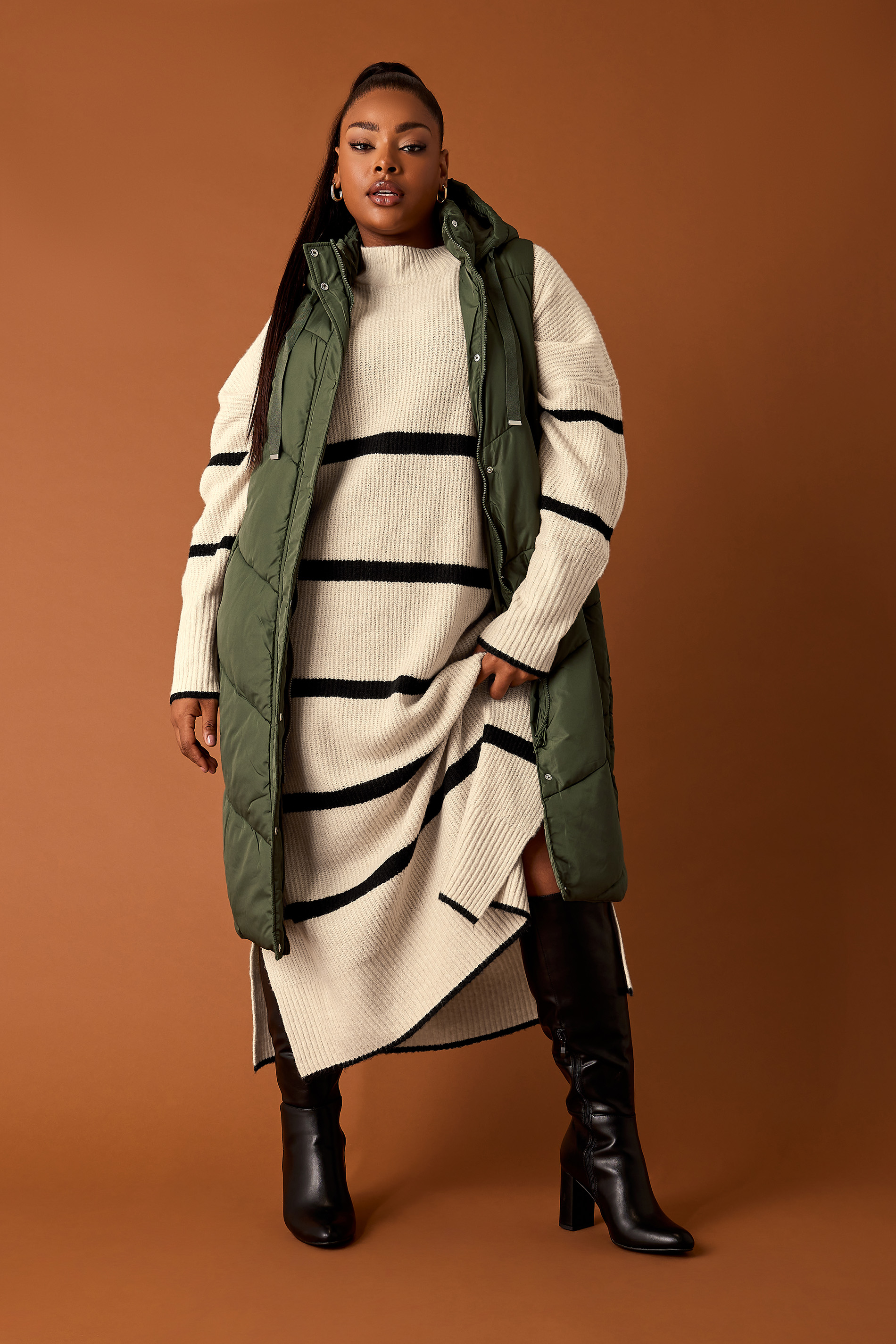 YOURS Curve Green Quilted Longline Hooded Gilet | Yours Clothing 1
