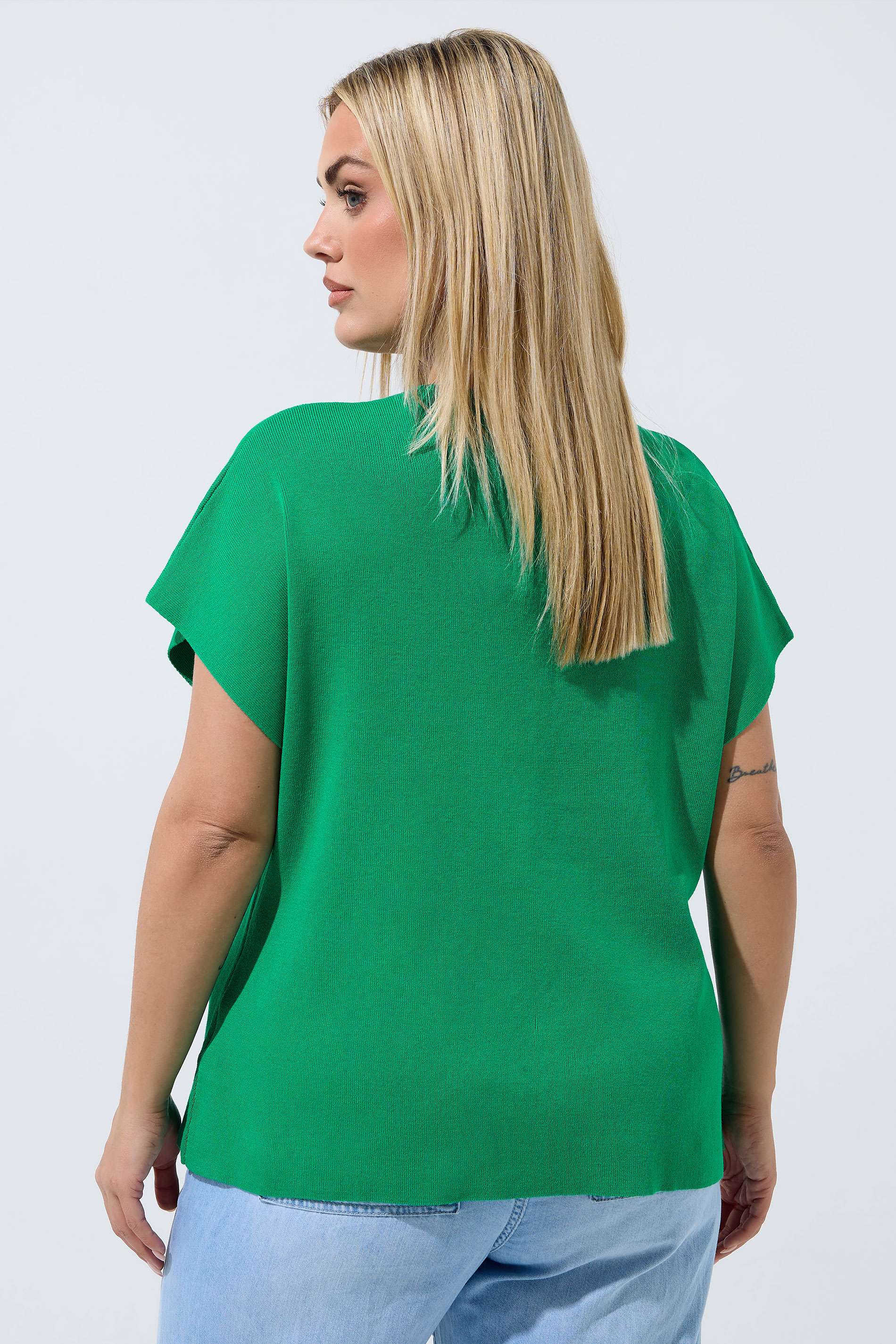 LIMITED COLLECTION Plus Size Green Short Sleeve Knitted Top | Yours Clothing 2